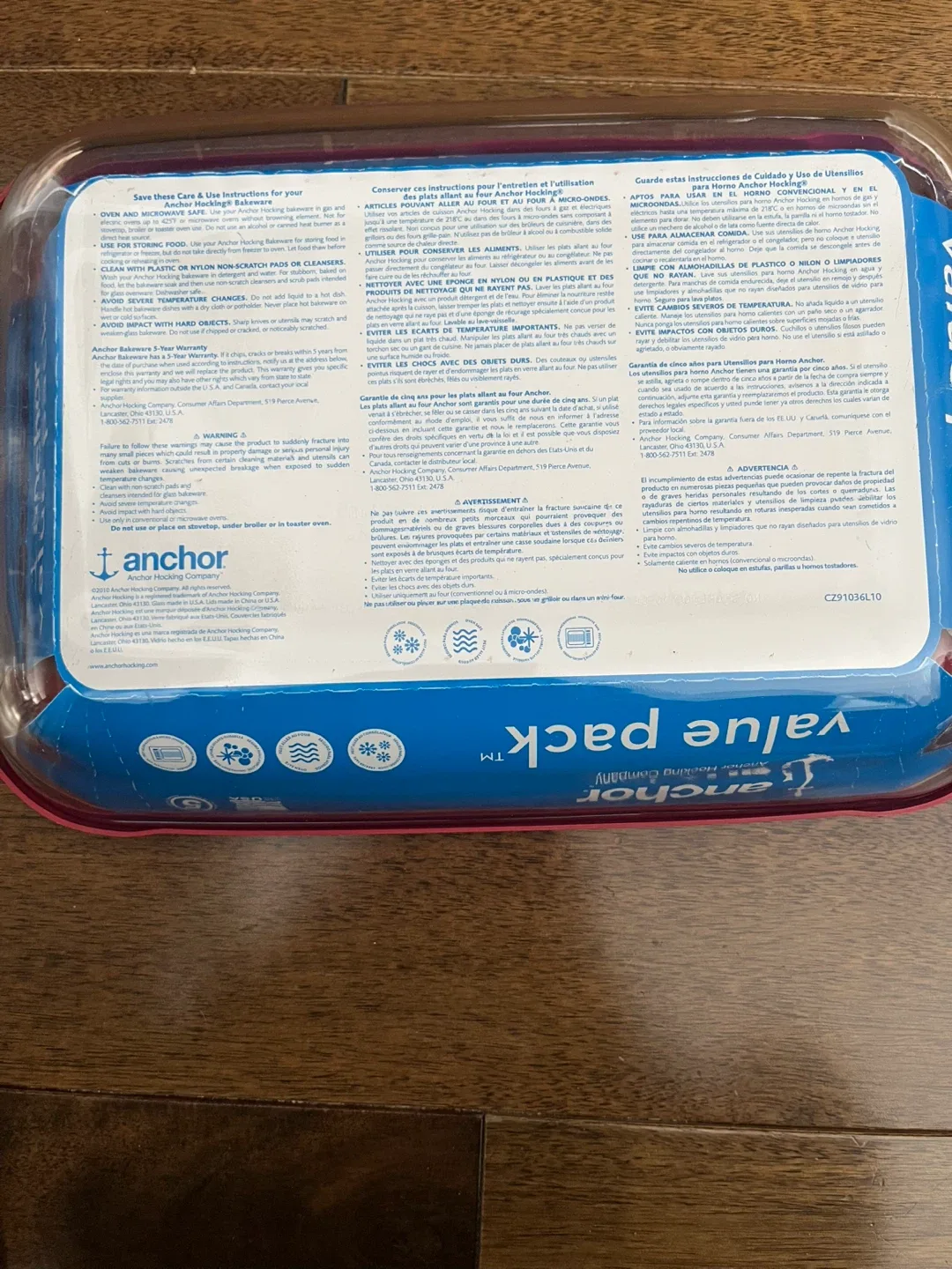 Brand new Anchor Hocking Red Bakeware Lid image indicator(2)