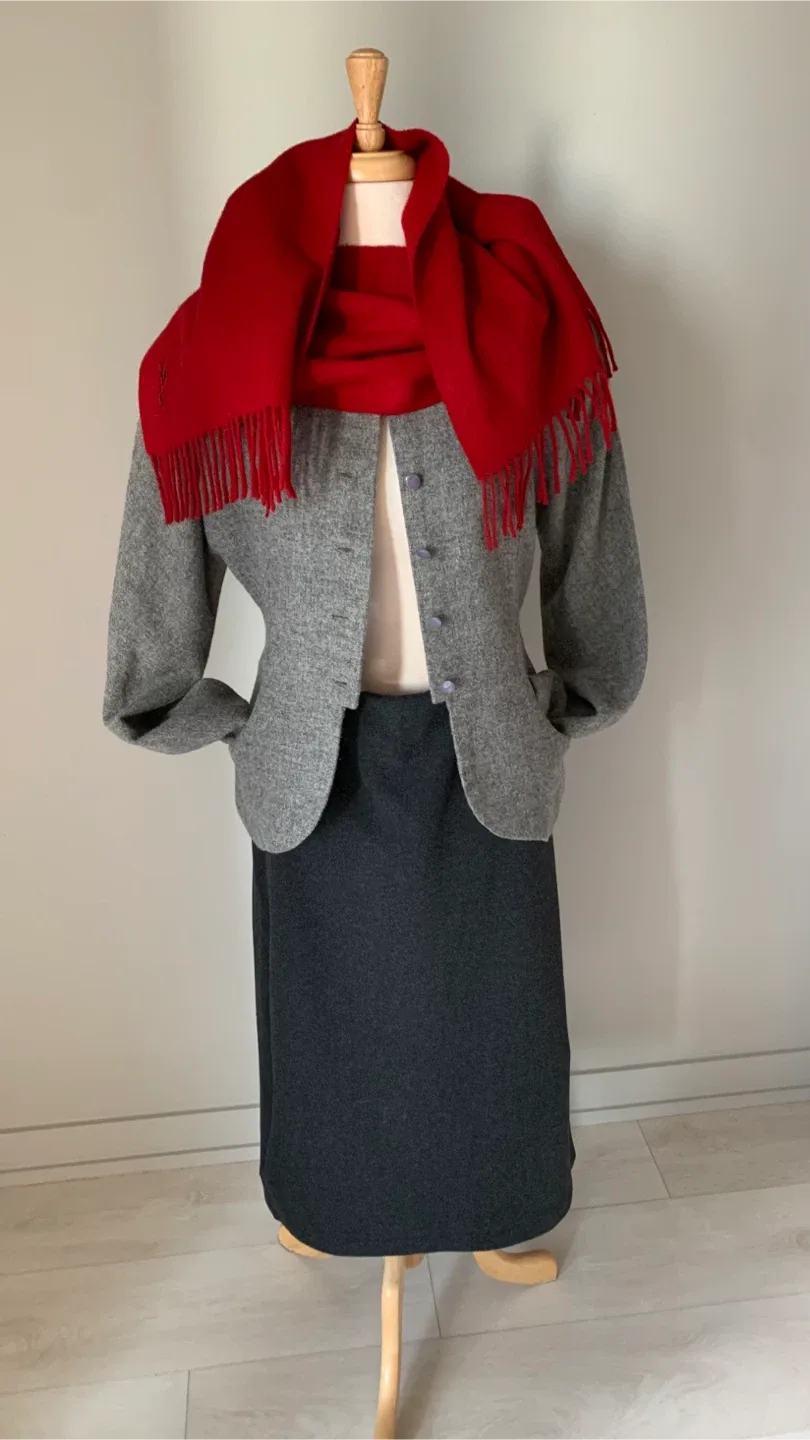 Yves Saint Laurent Vintage Wool Scarf image indicator(4)