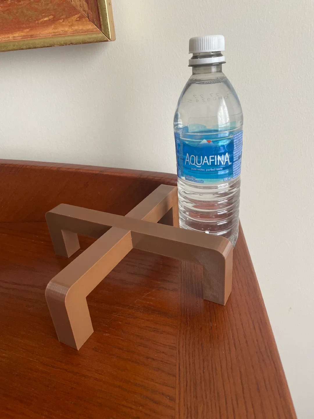 Pothos plant with Plant stand image indicator(4)