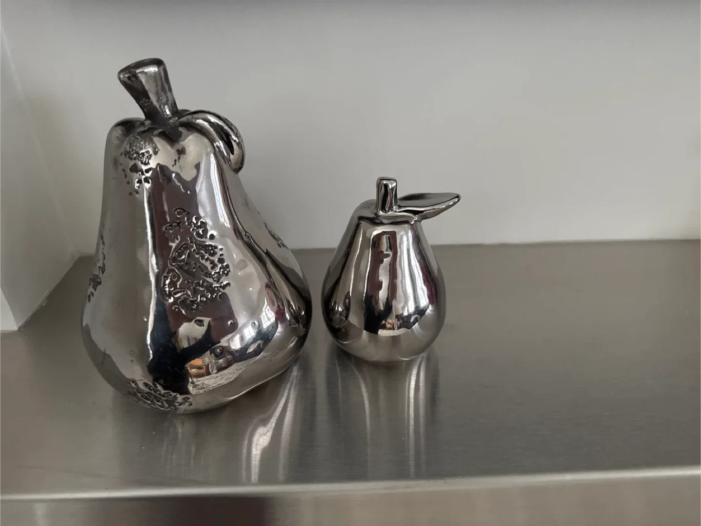 Silver Pear Decorative Figurines (Set of 2)