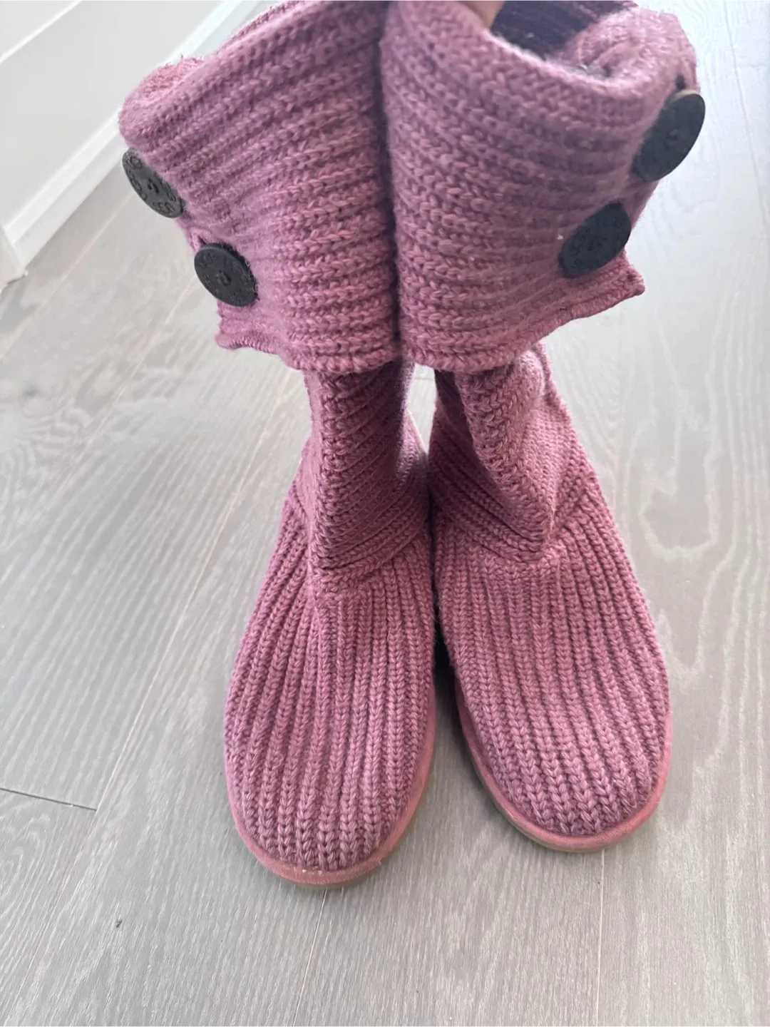 UGG Knit Boots - Size 8 image indicator(3)