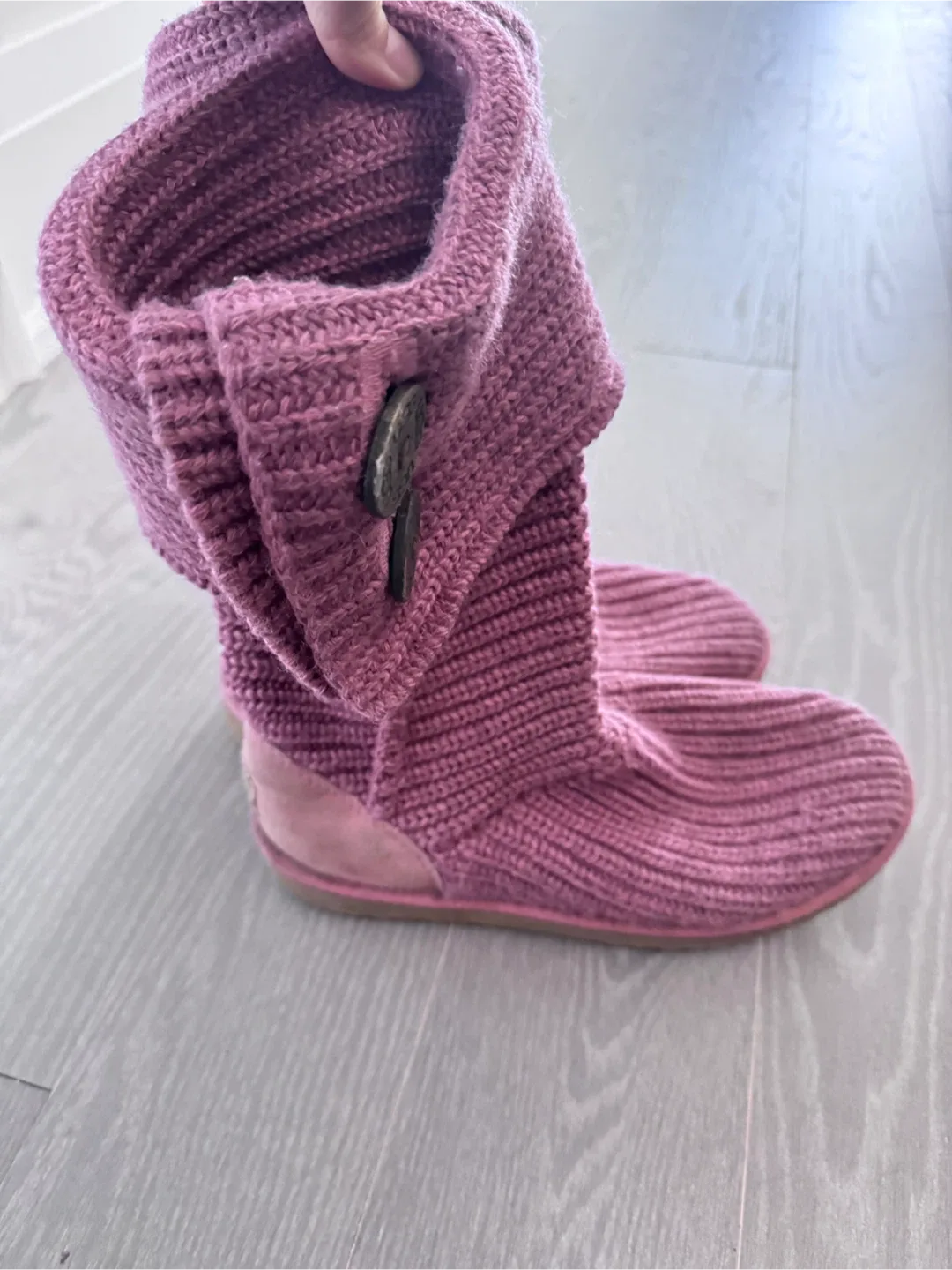 UGG Knit Boots - Size 8 image indicator(4)