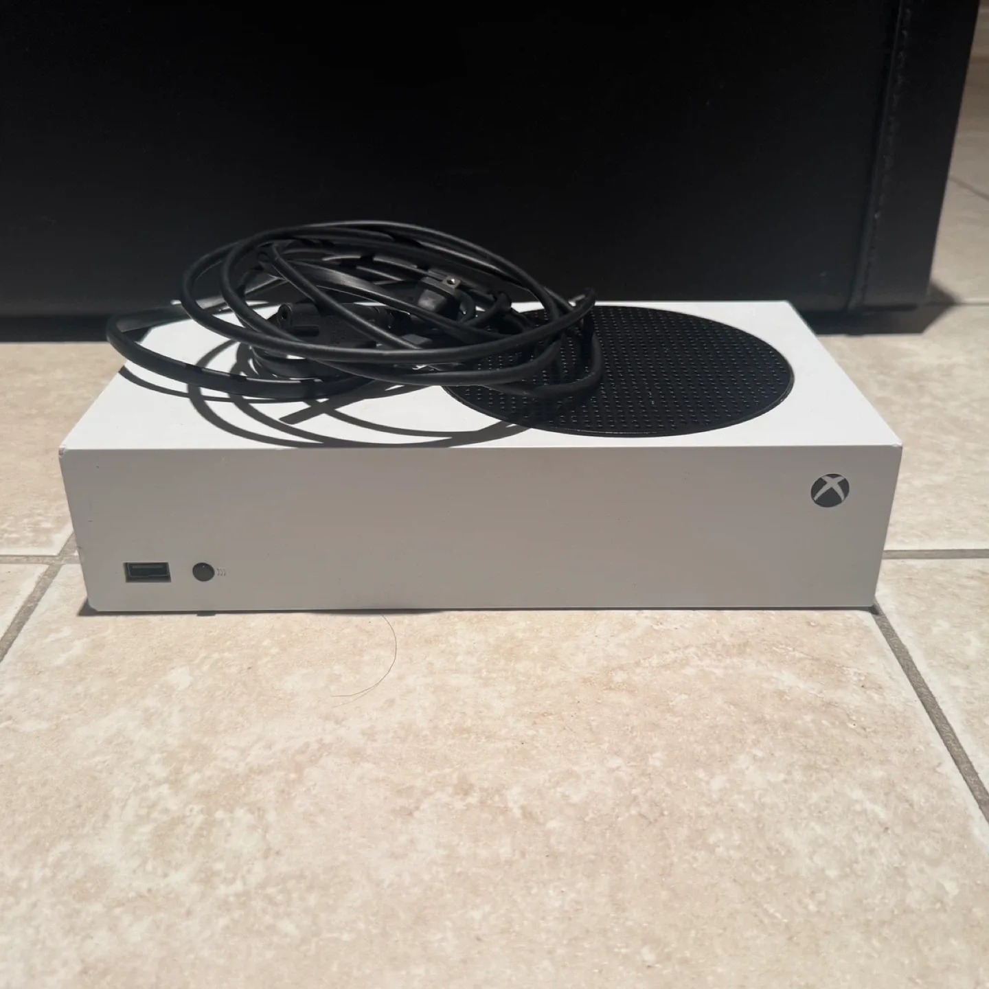 Xbox Series S (512GB) – Great Condition