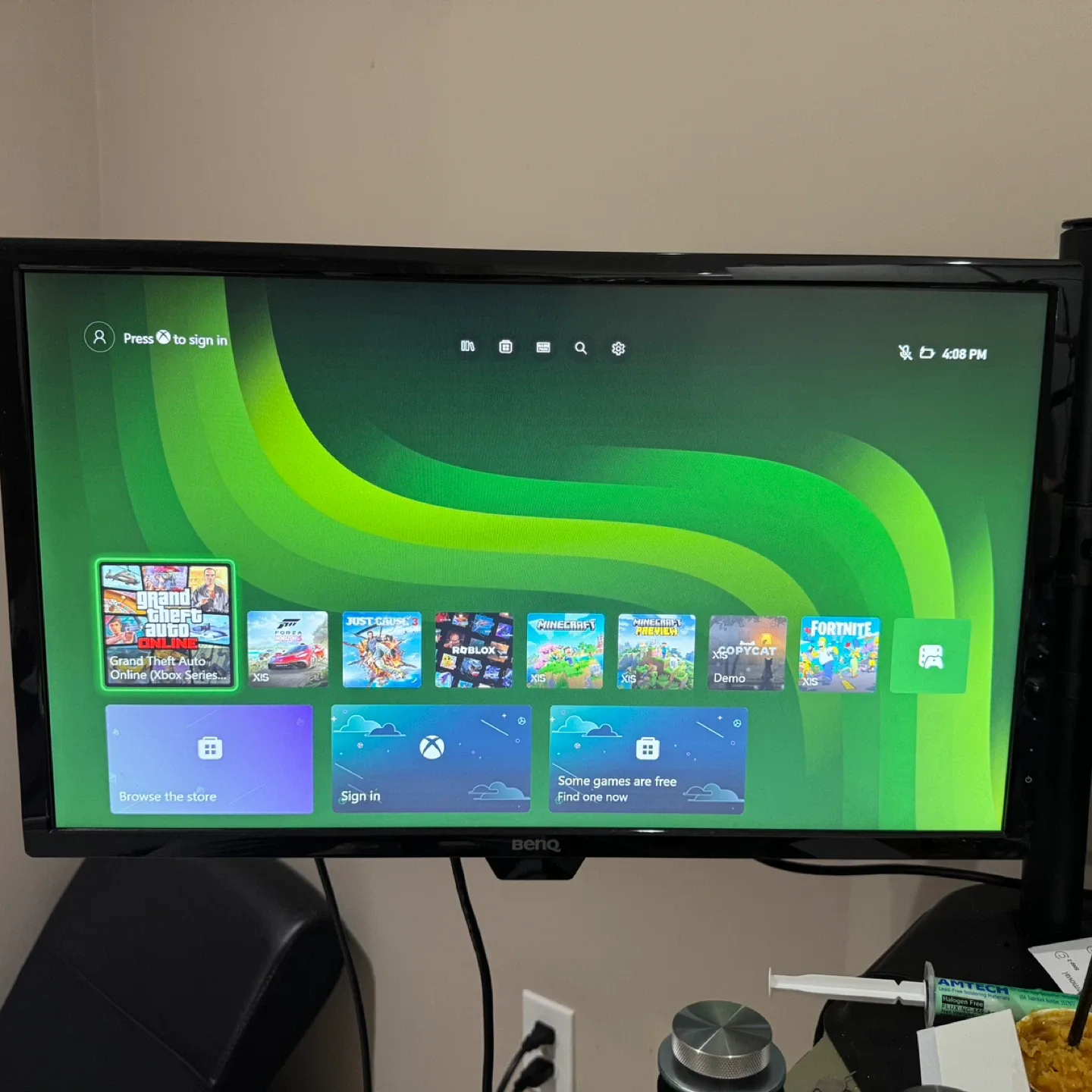 Xbox Series S (512GB) – Great Condition image indicator(2)