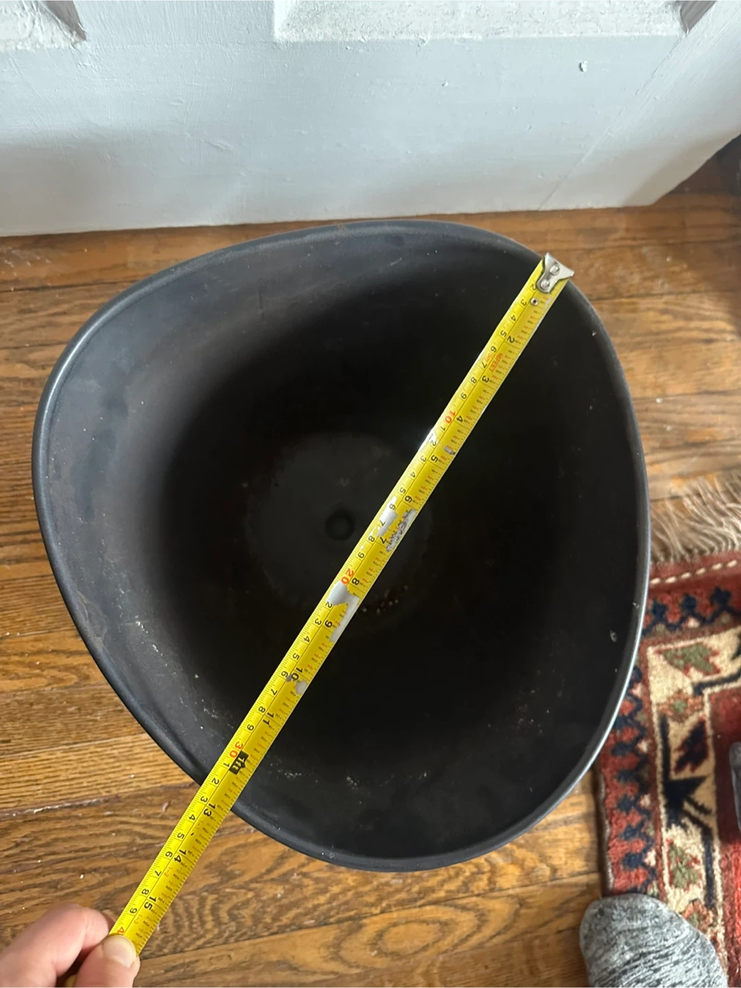 Black Ceramic Plant Pot / Planter - photo 3
