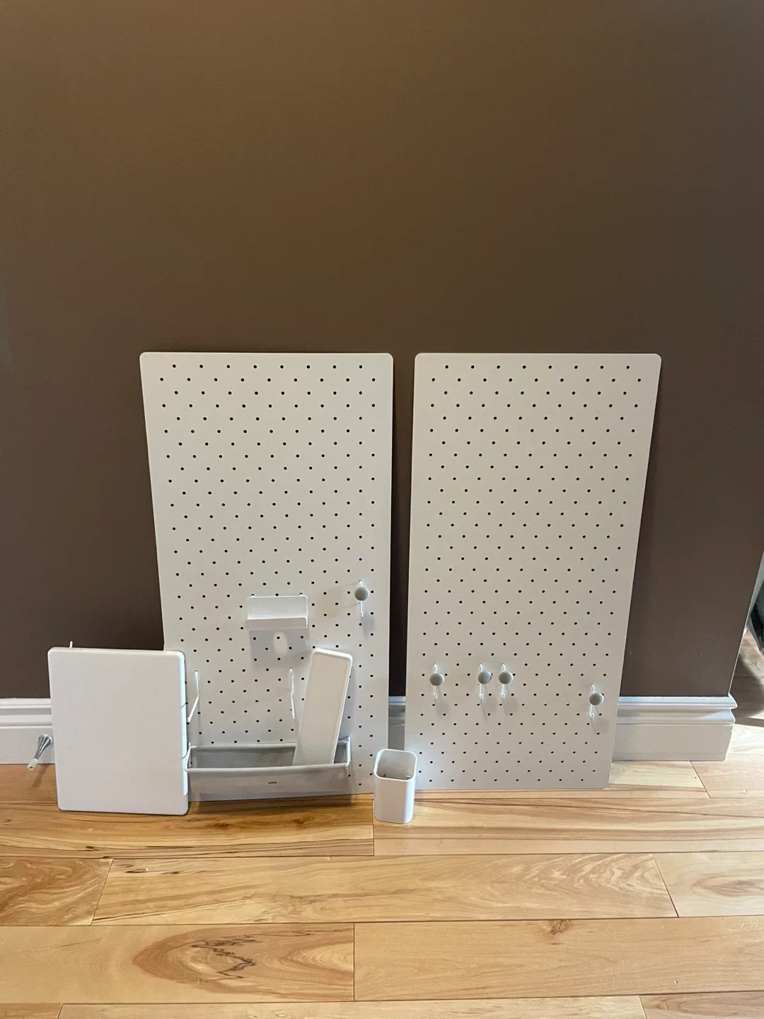 Umbra Hanging peg board