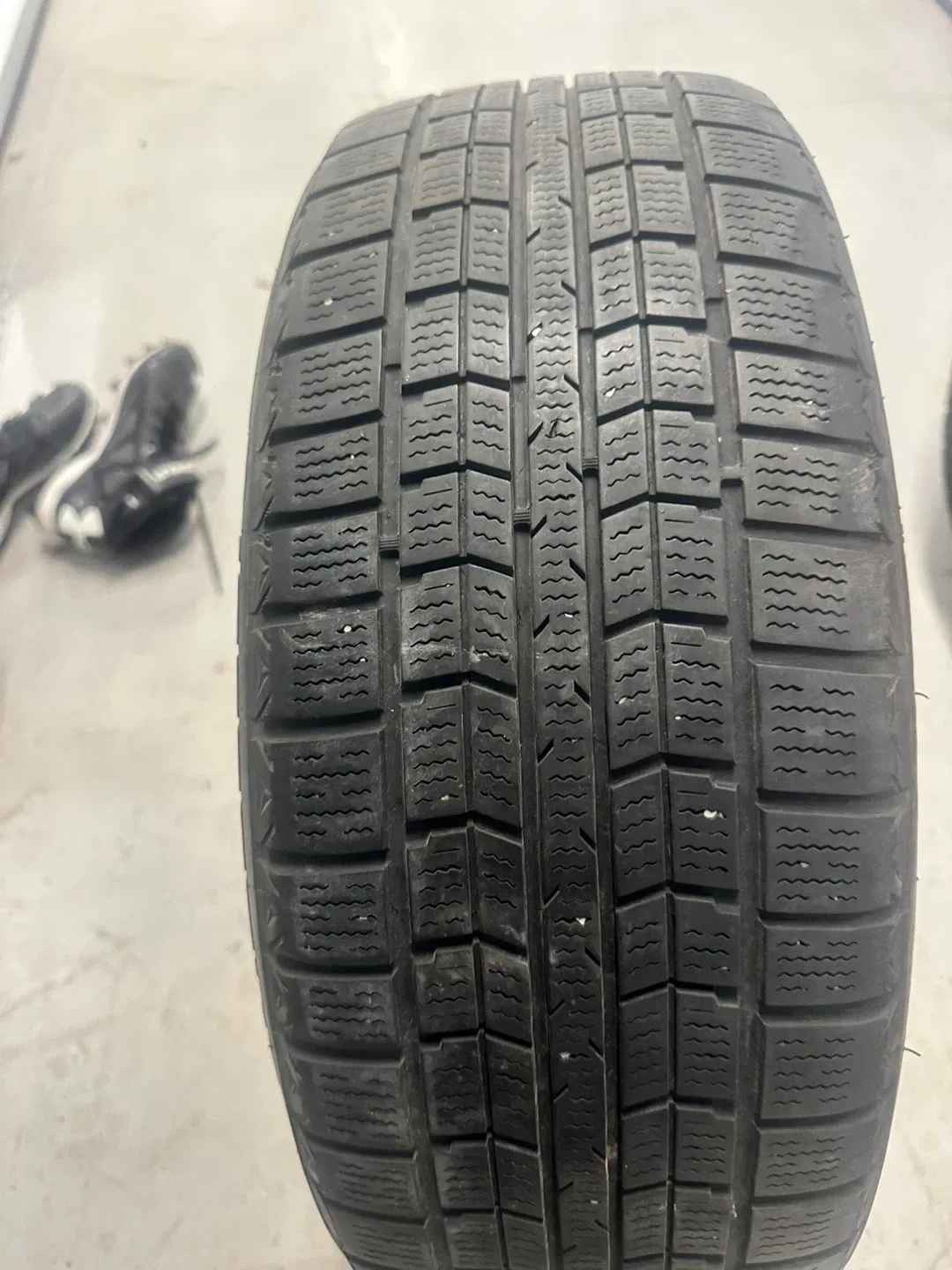 Used Winter Tires on Steel Rims image indicator(3)