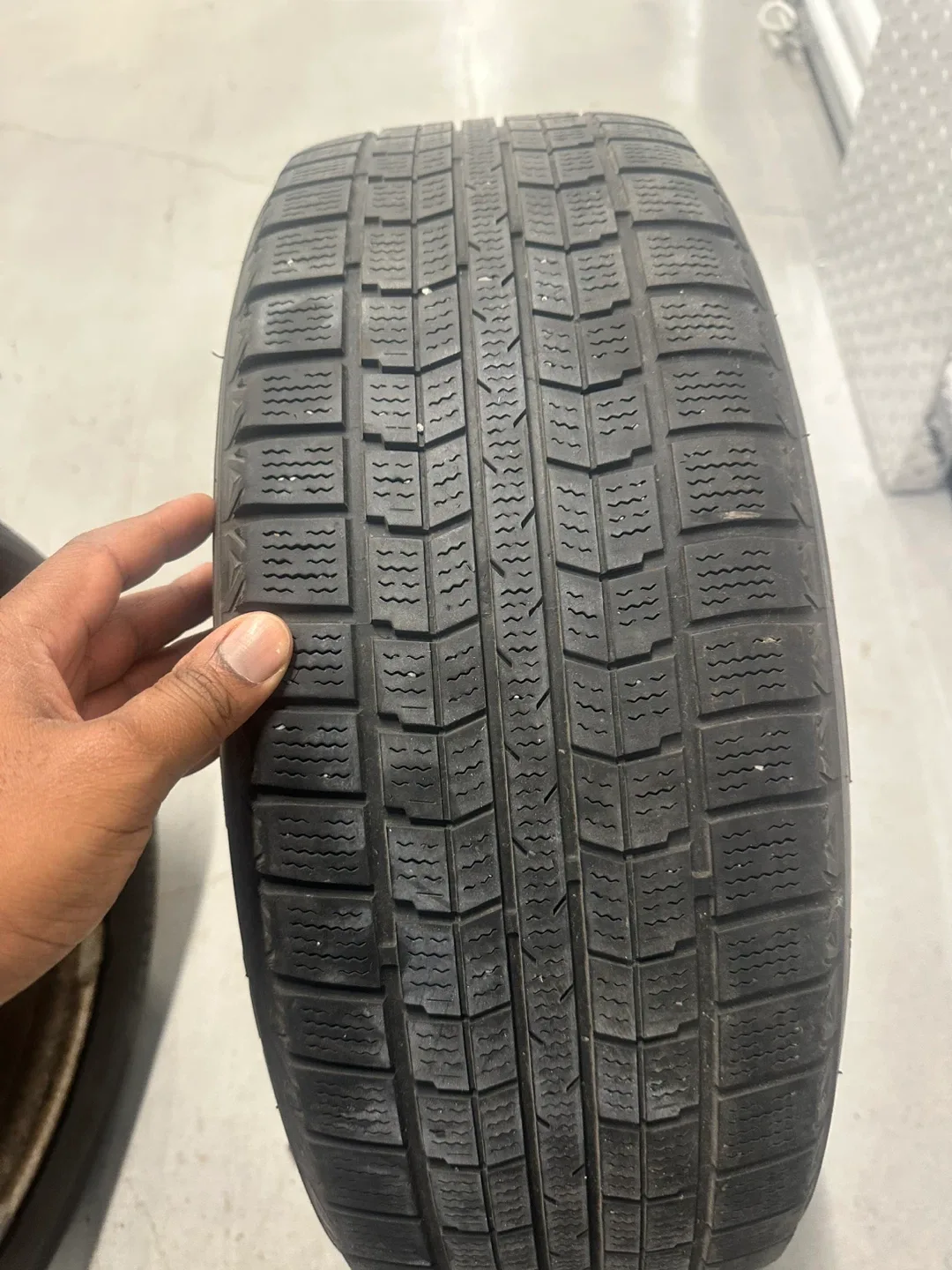 Used Winter Tires on Steel Rims image indicator(2)