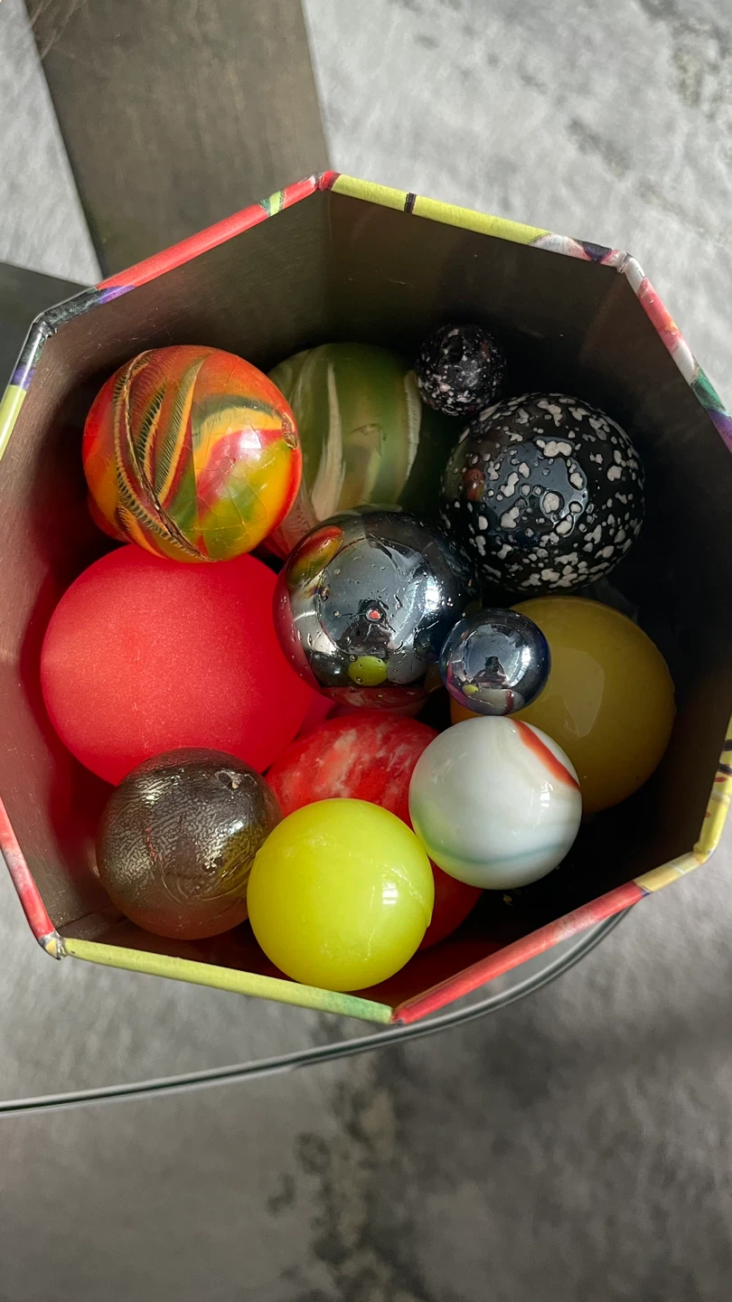 Decorative Tin with Marbles - photo 3