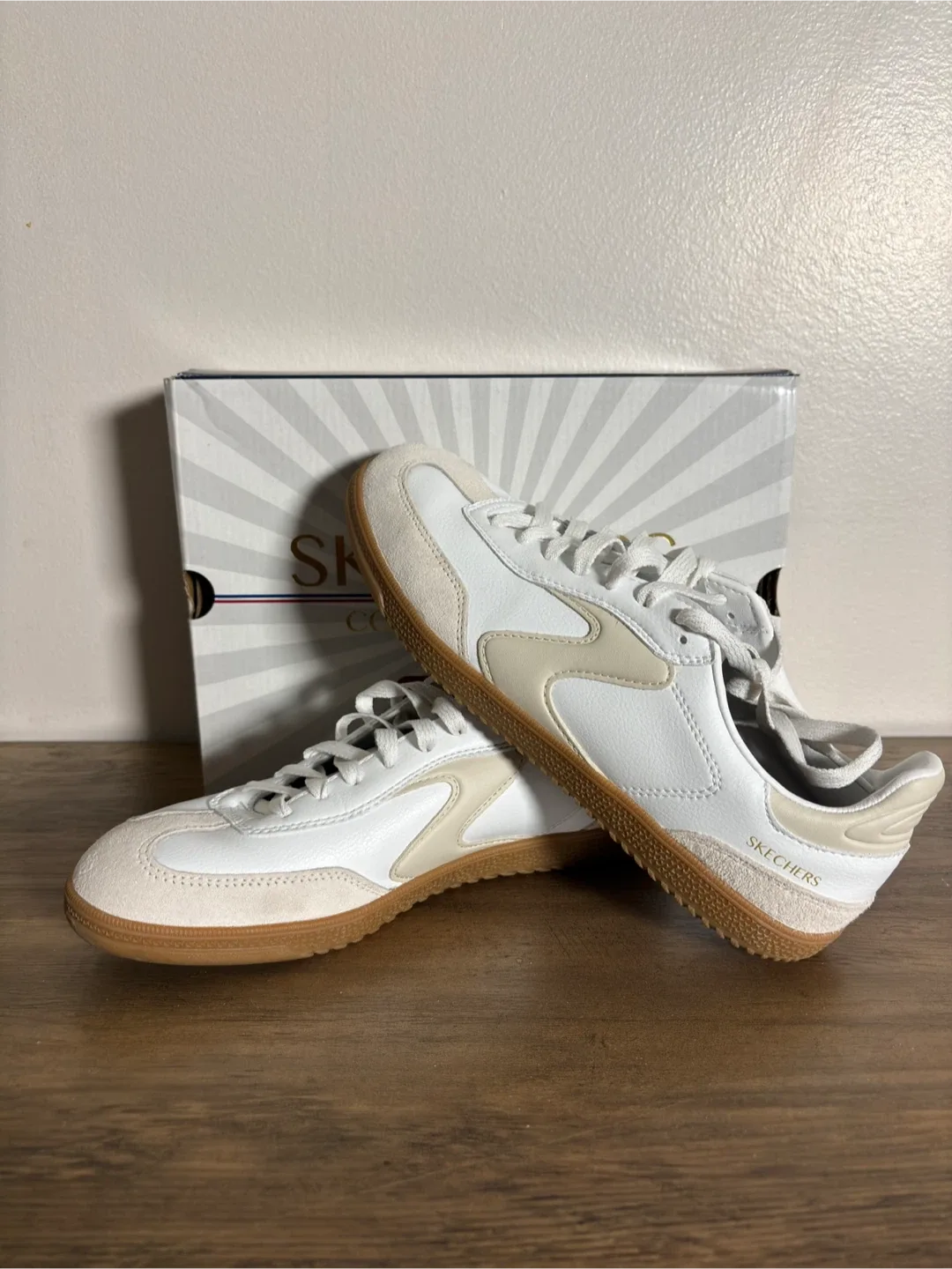 Skechers Kickoff Shoes Women's 8.5 - Massive Savings!