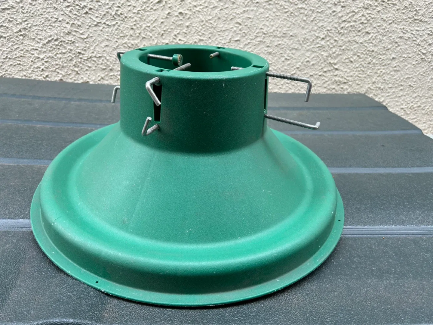 Xmas christmas tree stand base Donlands O'Connor Elmsdale Rd