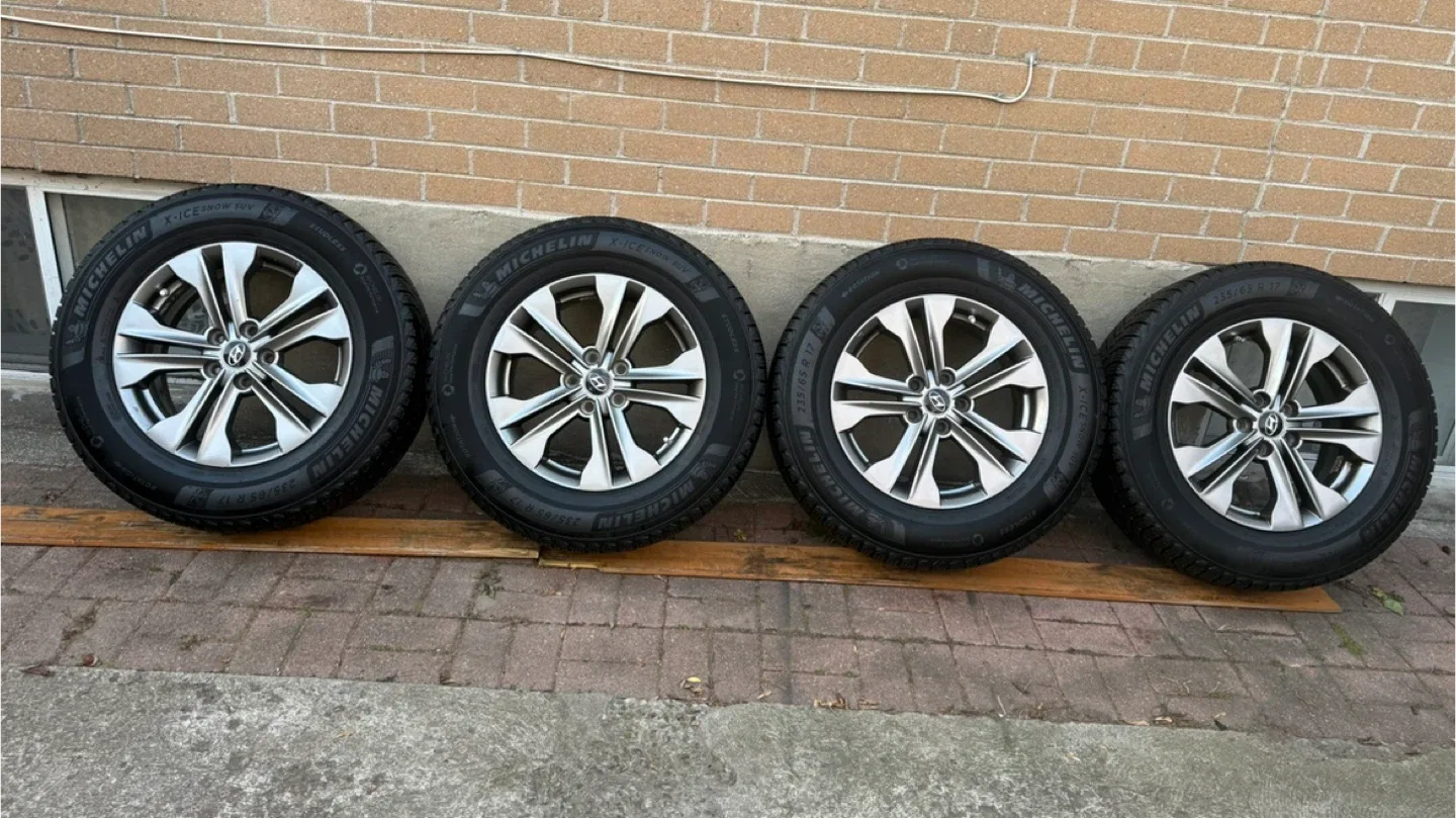 235/65R17 Hyundai santa fe winter set