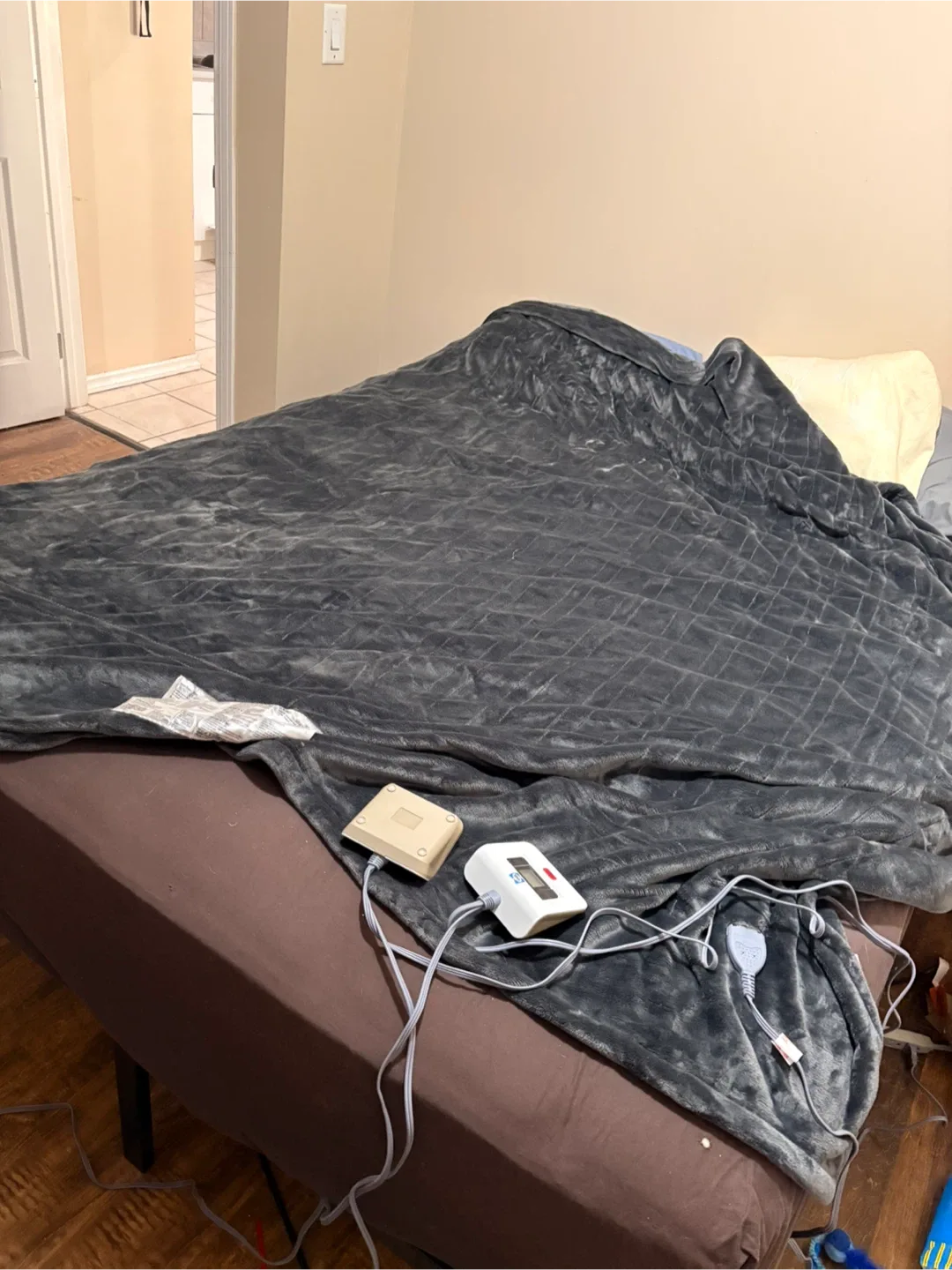 Queen size heated blanket