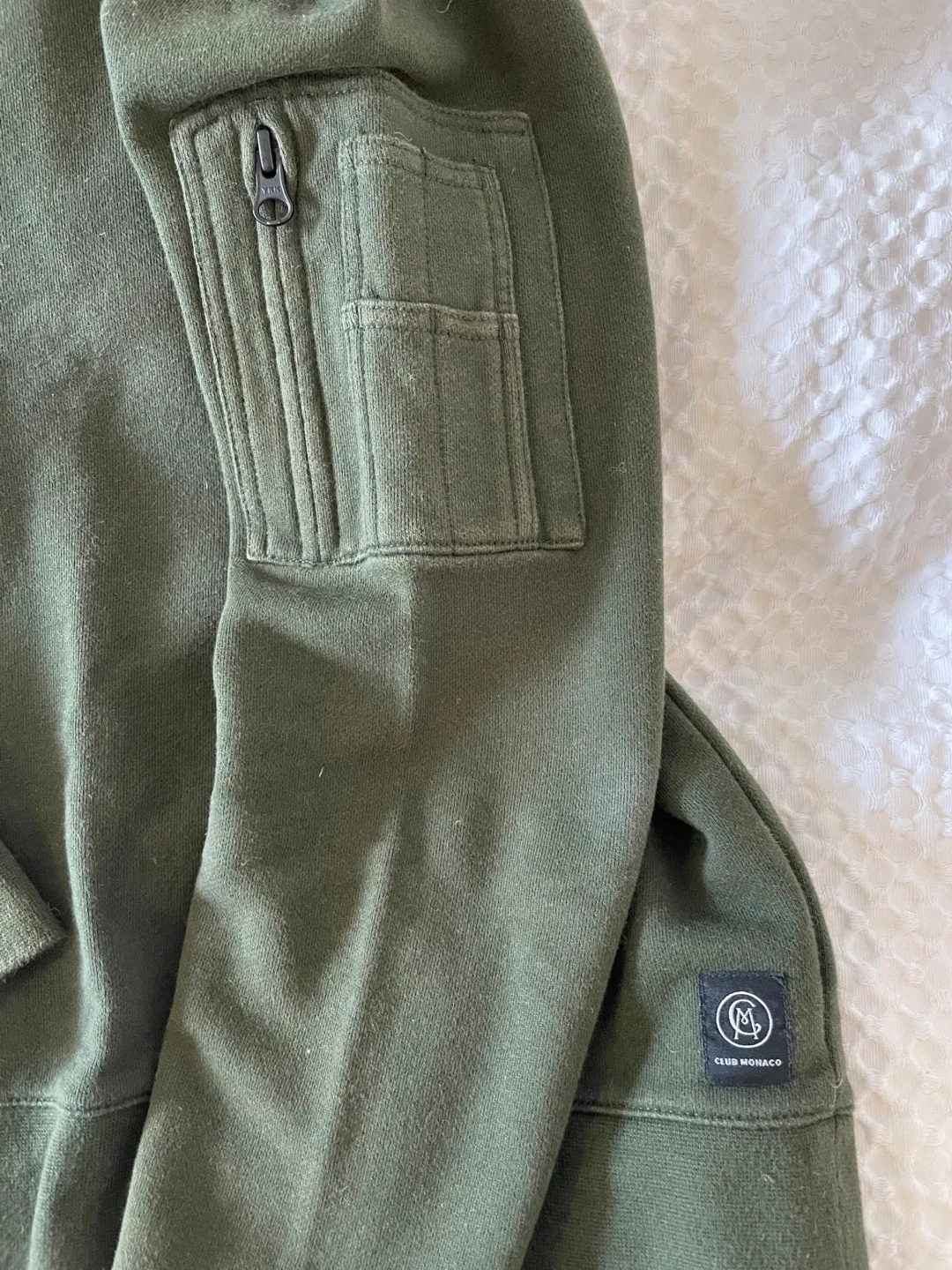 Club Monaco Olive Green Sweatshirt XS image indicator(2)