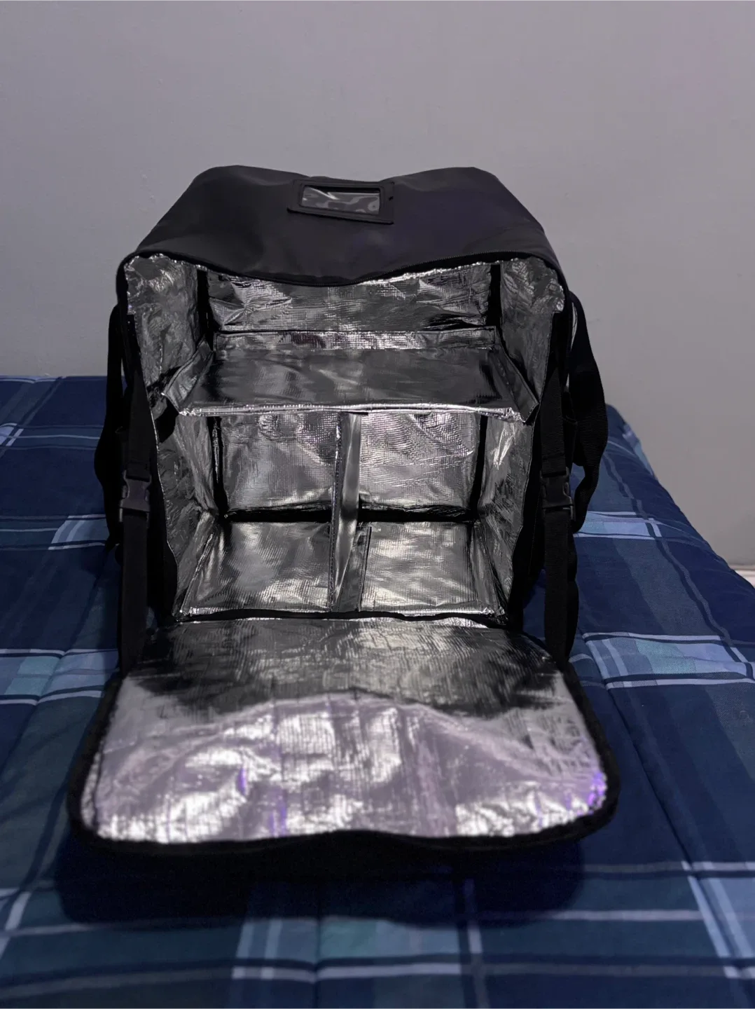 Waterproof Insulated Food Delivery Backpack image indicator(6)