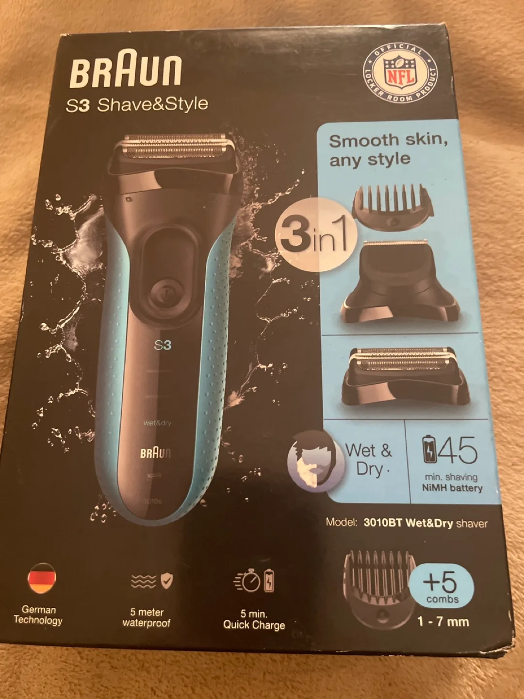 Braun S3 3010BT Wet&Dry Shaver - New in Box!