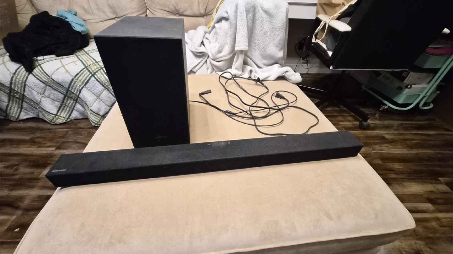 Samsung HW‑T450 Soundbar + Subwoofer - photo 2