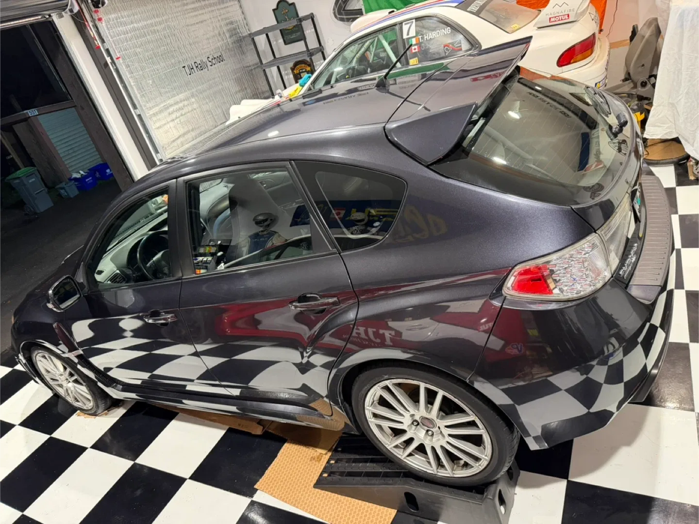 Subaru Impreza WRX STi - Hatchback image indicator(4)