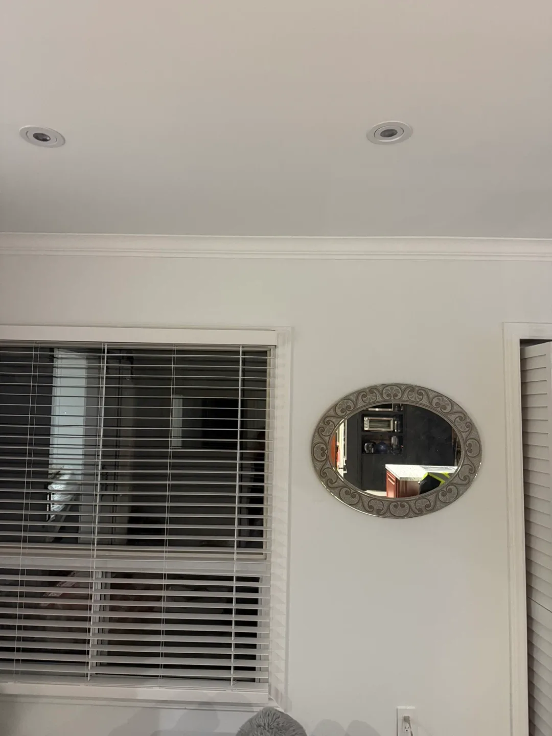 Oval Decorative Wall Mirror