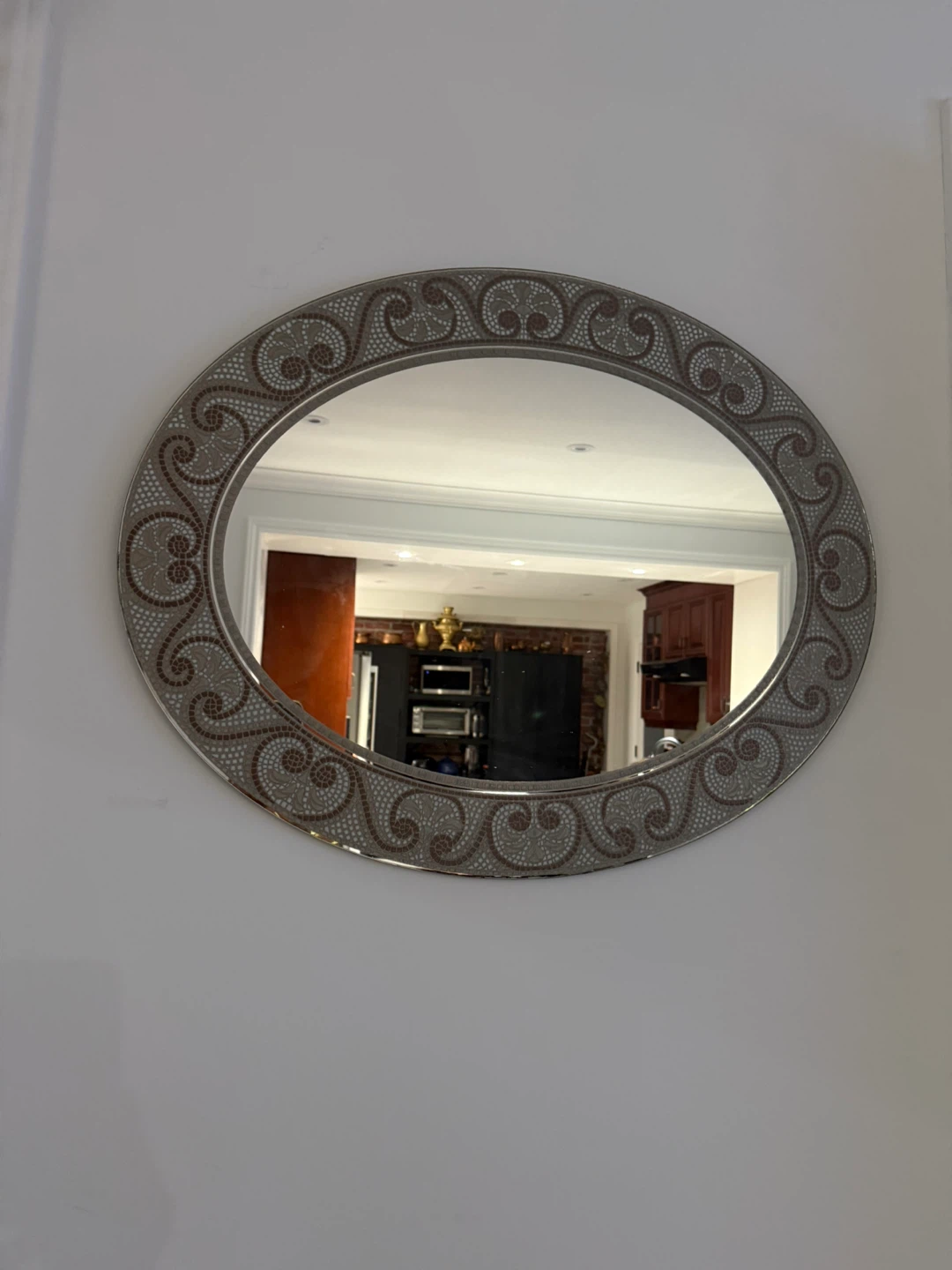 Oval Decorative Wall Mirror - photo 2