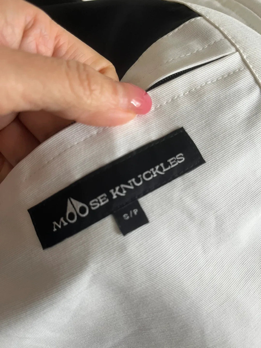 Moose Knuckles Down Padded Jacket - Size S image indicator(4)