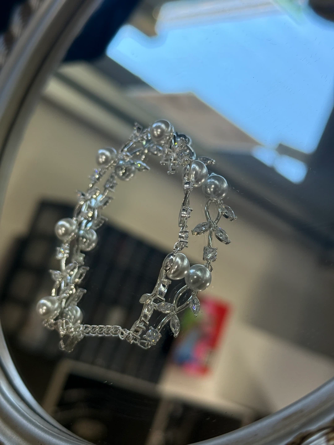 Pearl & Crystal Floral Bracelet - photo 2