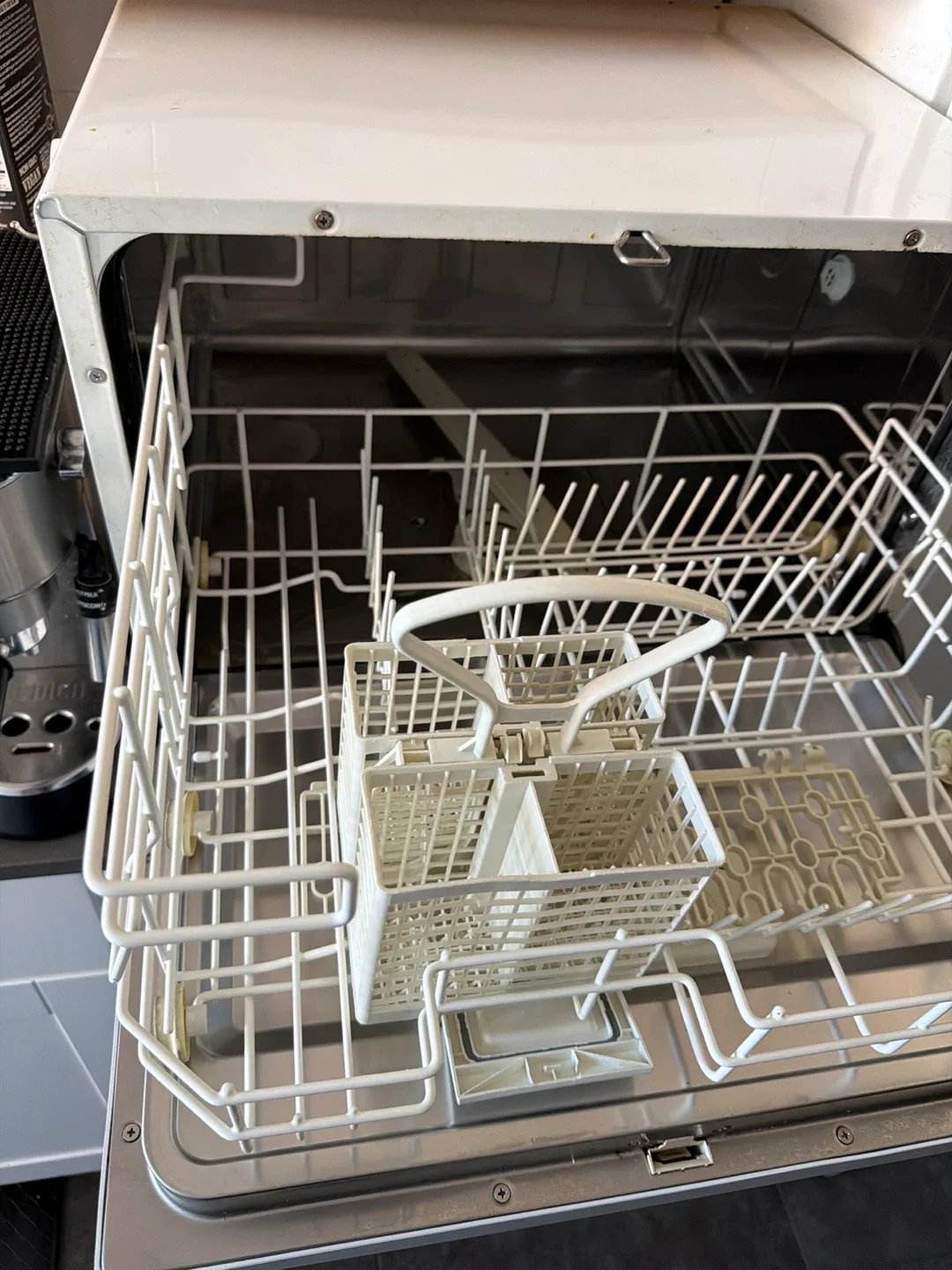 SPT SD-2201W Portable Dishwasher image indicator(3)