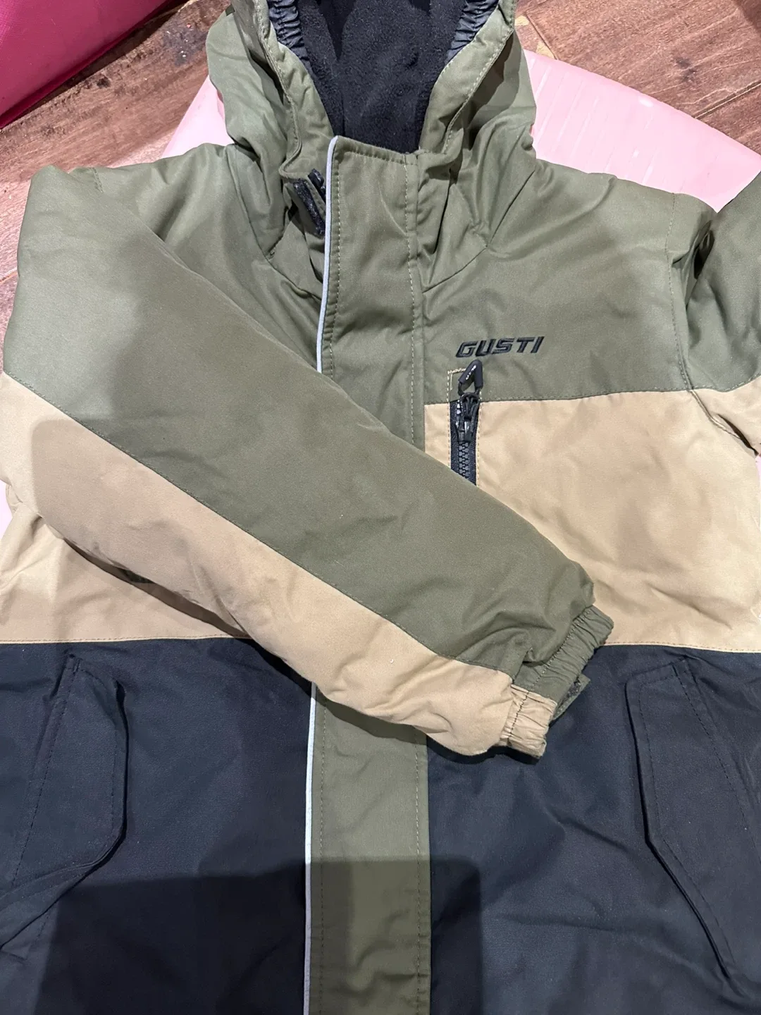 Gusti Winter Jacket - Olive Green, Beige, Black size 6 image indicator(2)