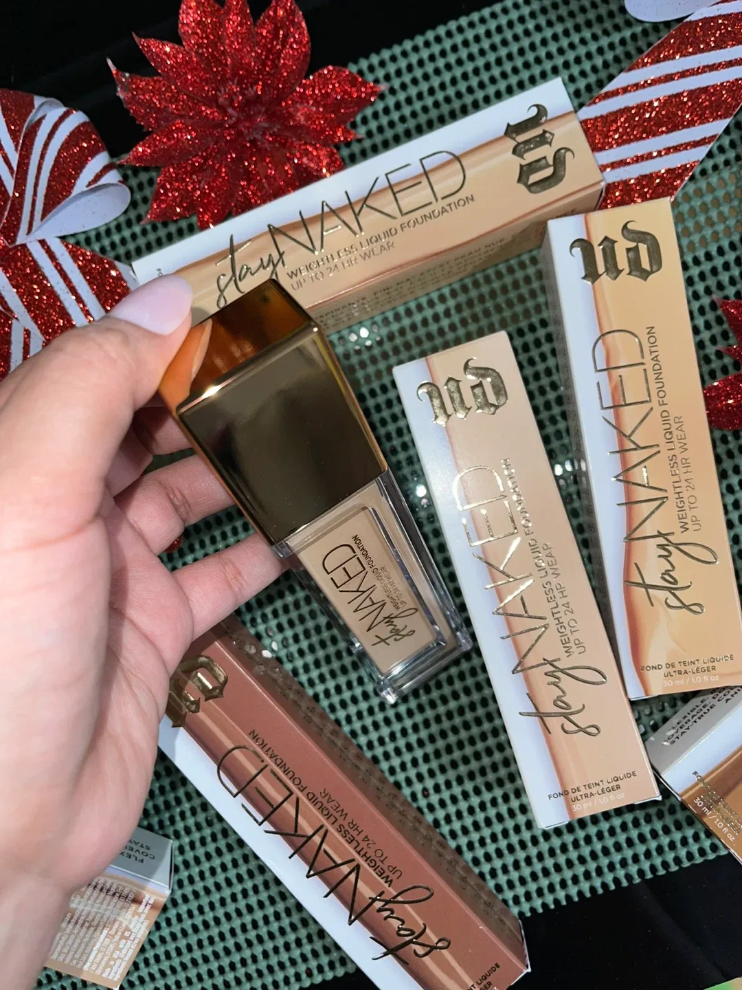 Urban Decay Stay Naked Foundation image indicator(4)