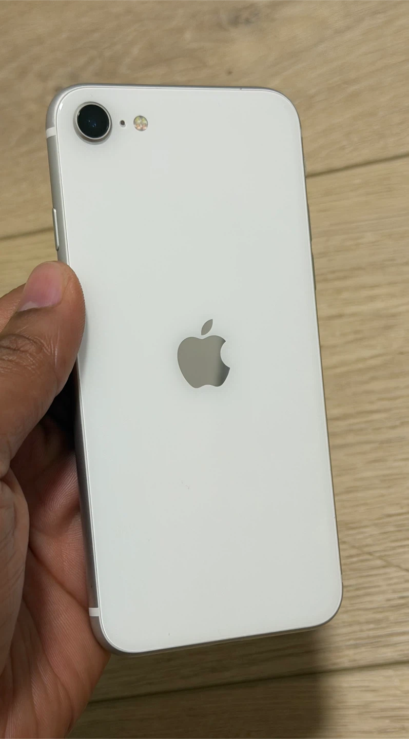 Apple iPhone SE 2nd Gen - White - photo 2
