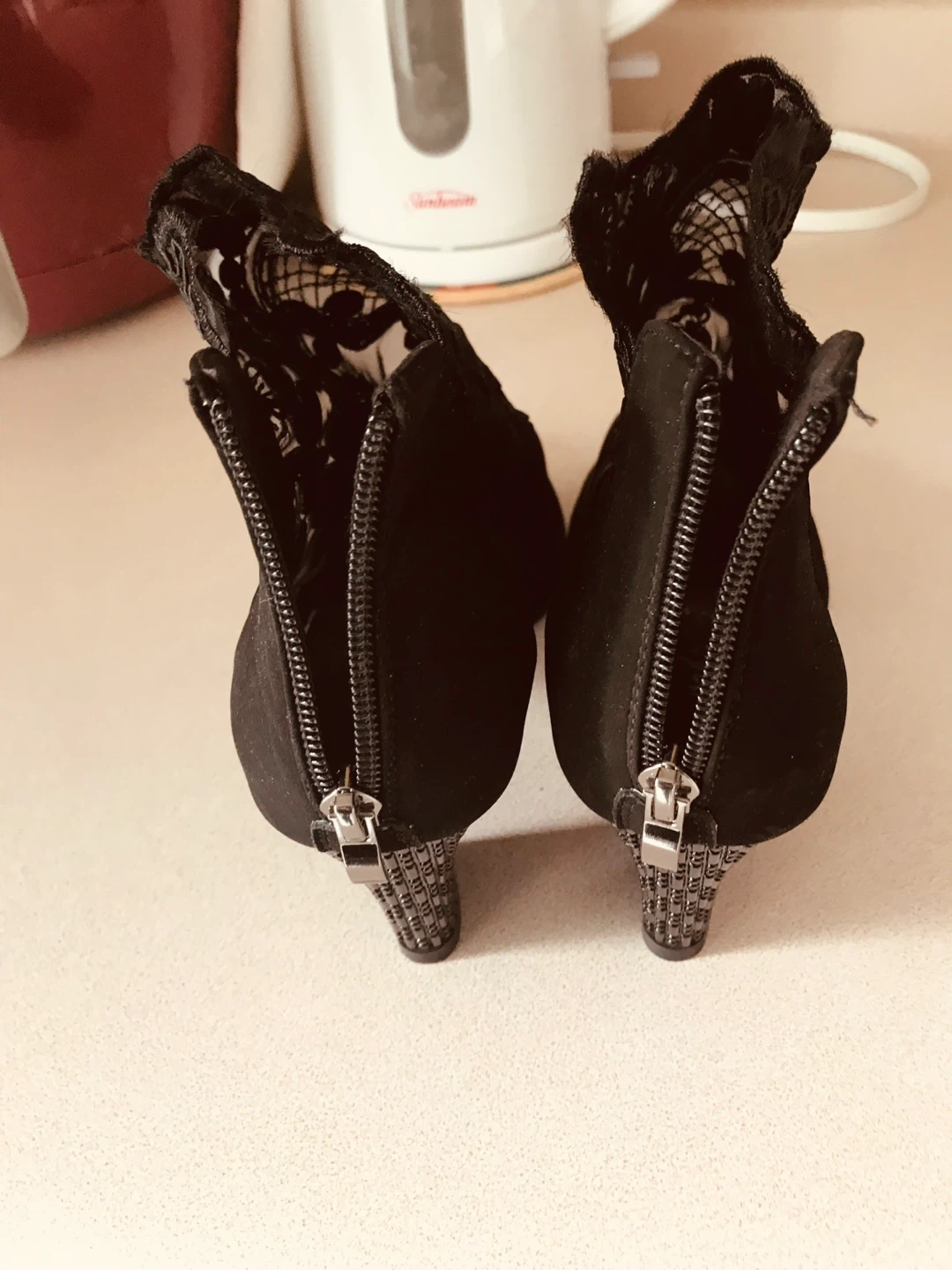 Black Ankle Boots - photo 3