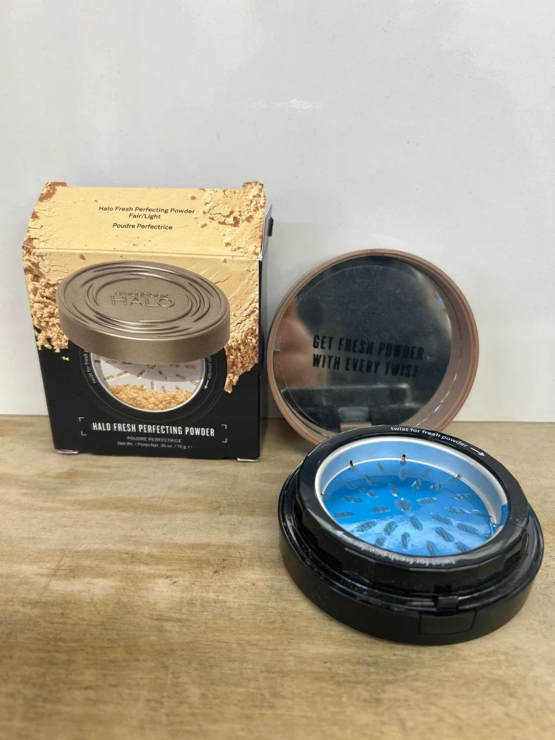 Smashbox Halo Fresh Perfecting Powder - Fair/Light