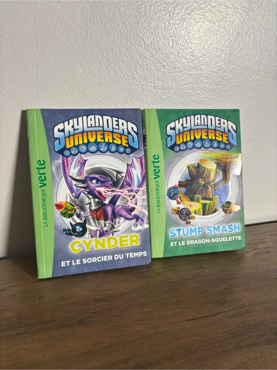 Skylanders Universe Vol. 1-9 Book Set - Limited Time! image indicator(4)