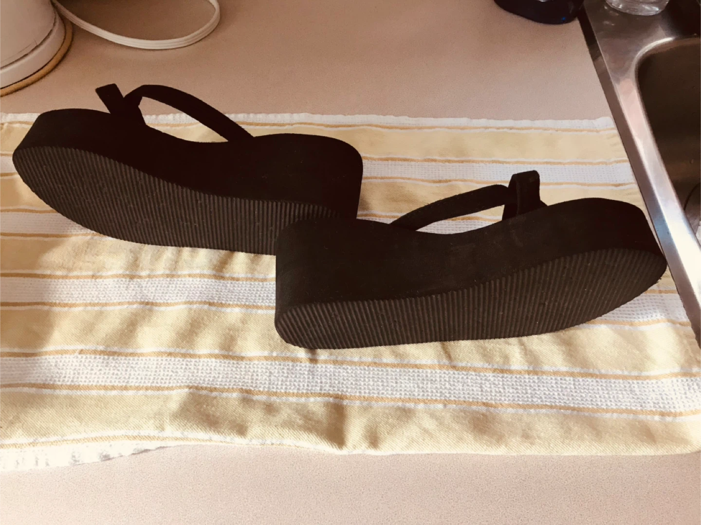 Black Platform Flip Flops - photo 2