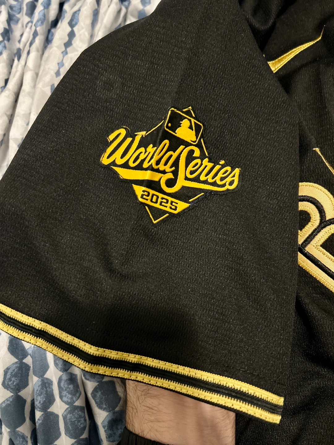 Blue Jays black and gold jersey (Brand new with Tag) CUSTOM MADE - photo 5
