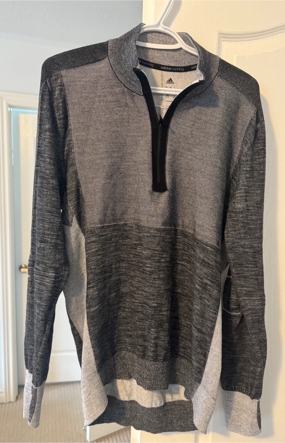 Adidas Running Pullover, Size XL - photo 3
