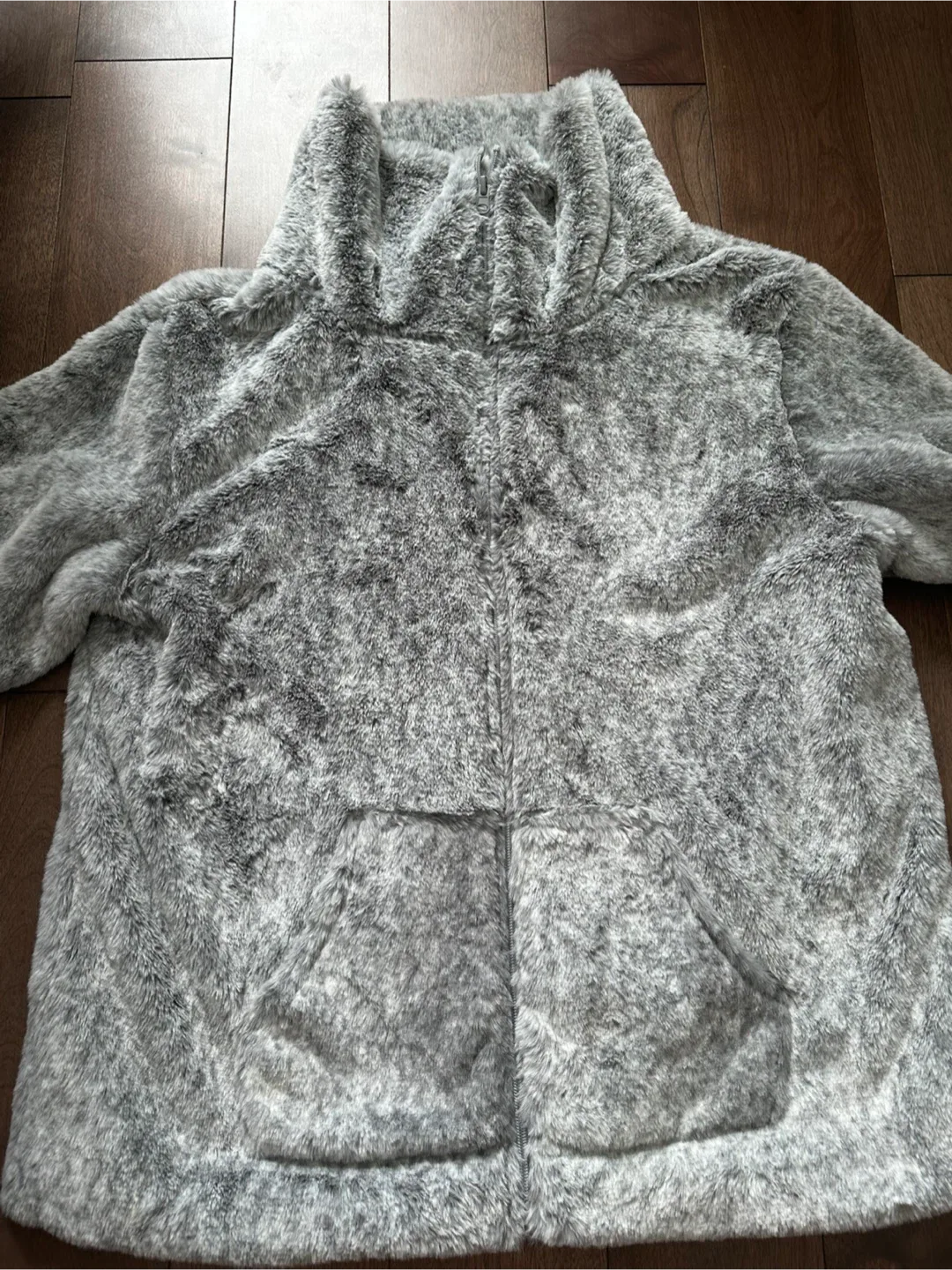 Fuzzy Grey Zip-Up Jacket image indicator(2)