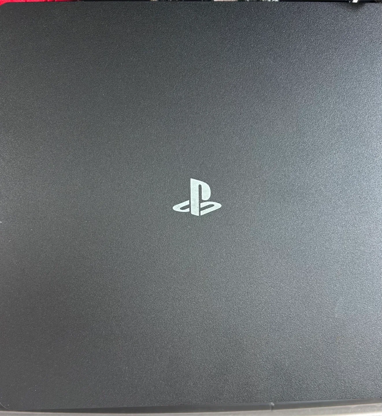 PlayStation 4 Console with Controller. image indicator(2)