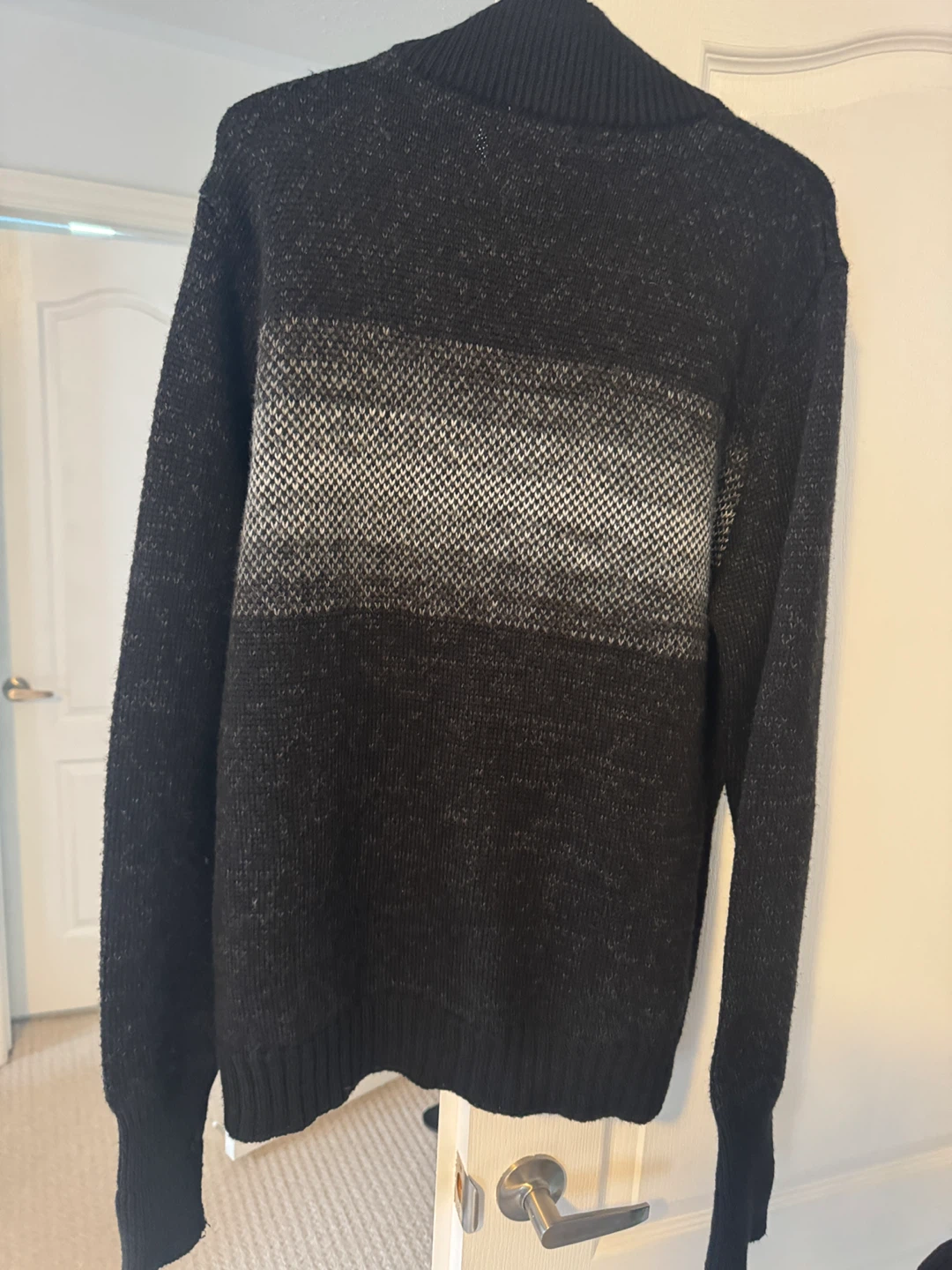 Calvin Klein L/G Sweater - Black & Grey, size L - photo 5