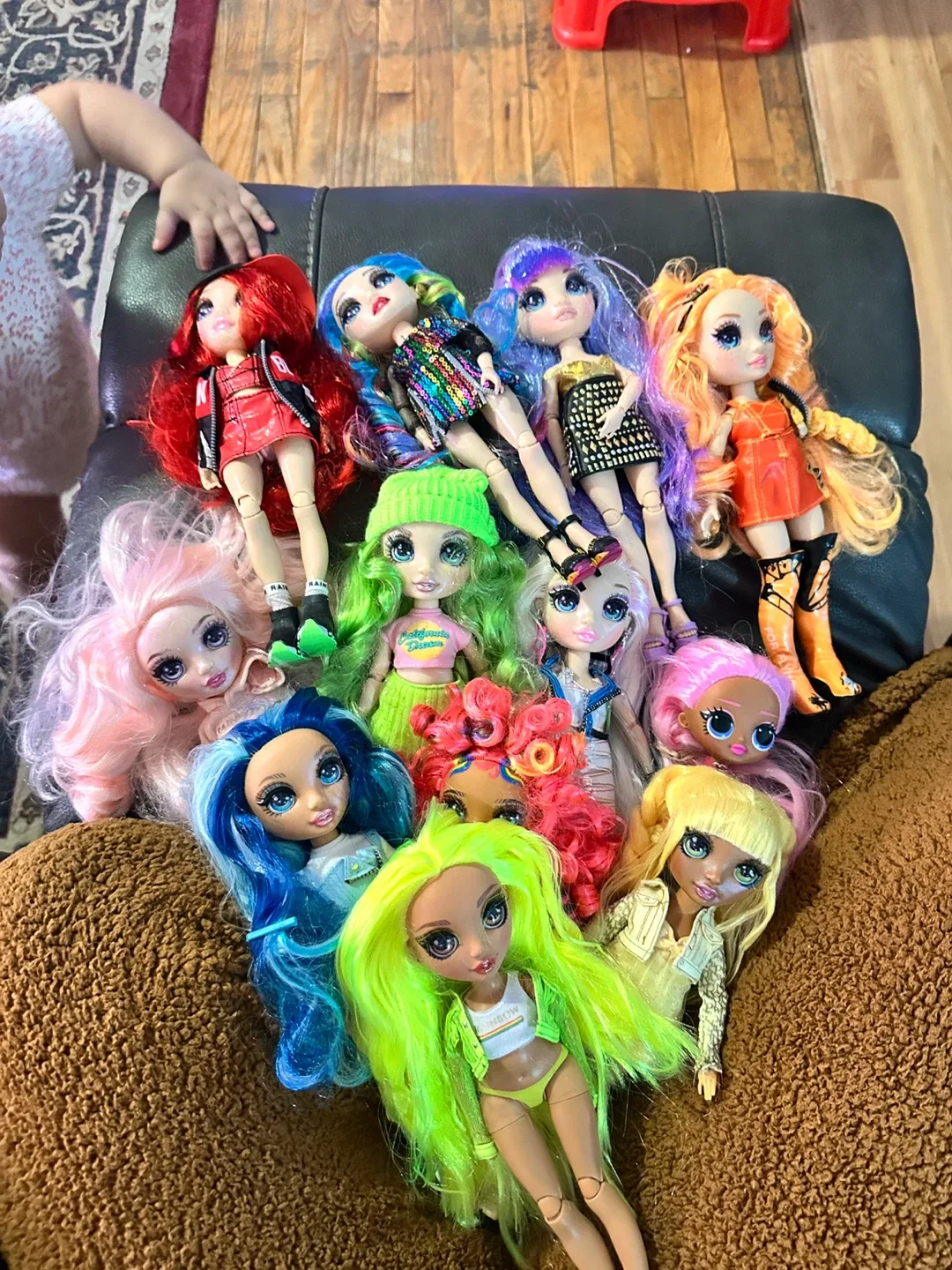 Rainbow High Dolls - Lot of 11 image indicator(2)