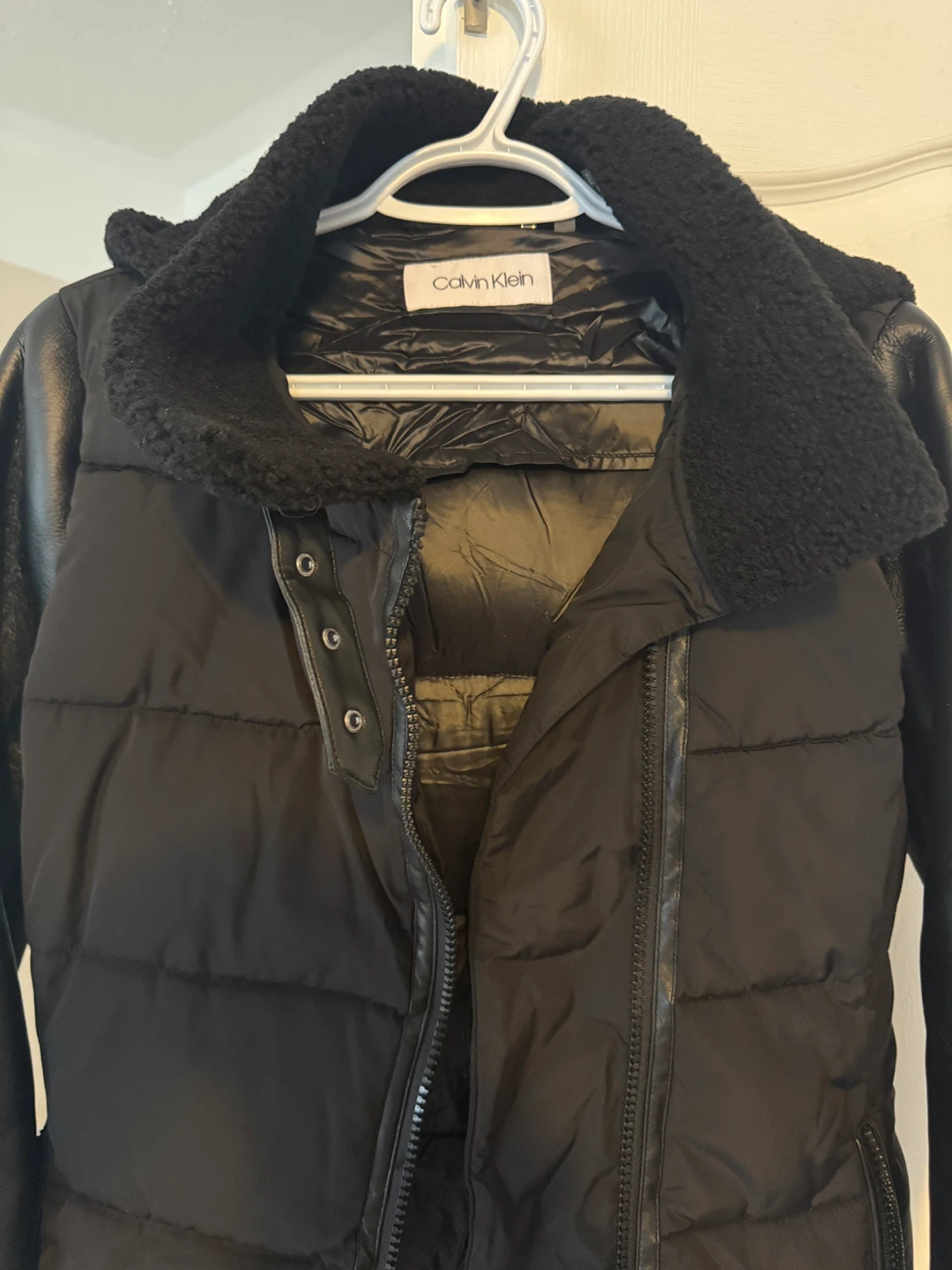 Calvin Klein Black Puffer Coat XS (brand new) w/ Tags - photo 2