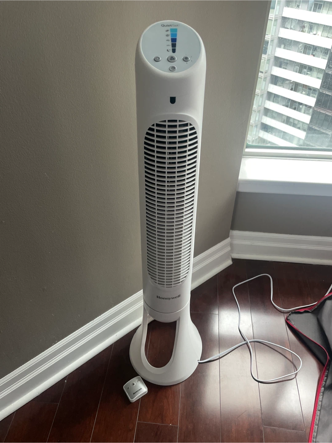 Honeywell QuietSet Tower Fan