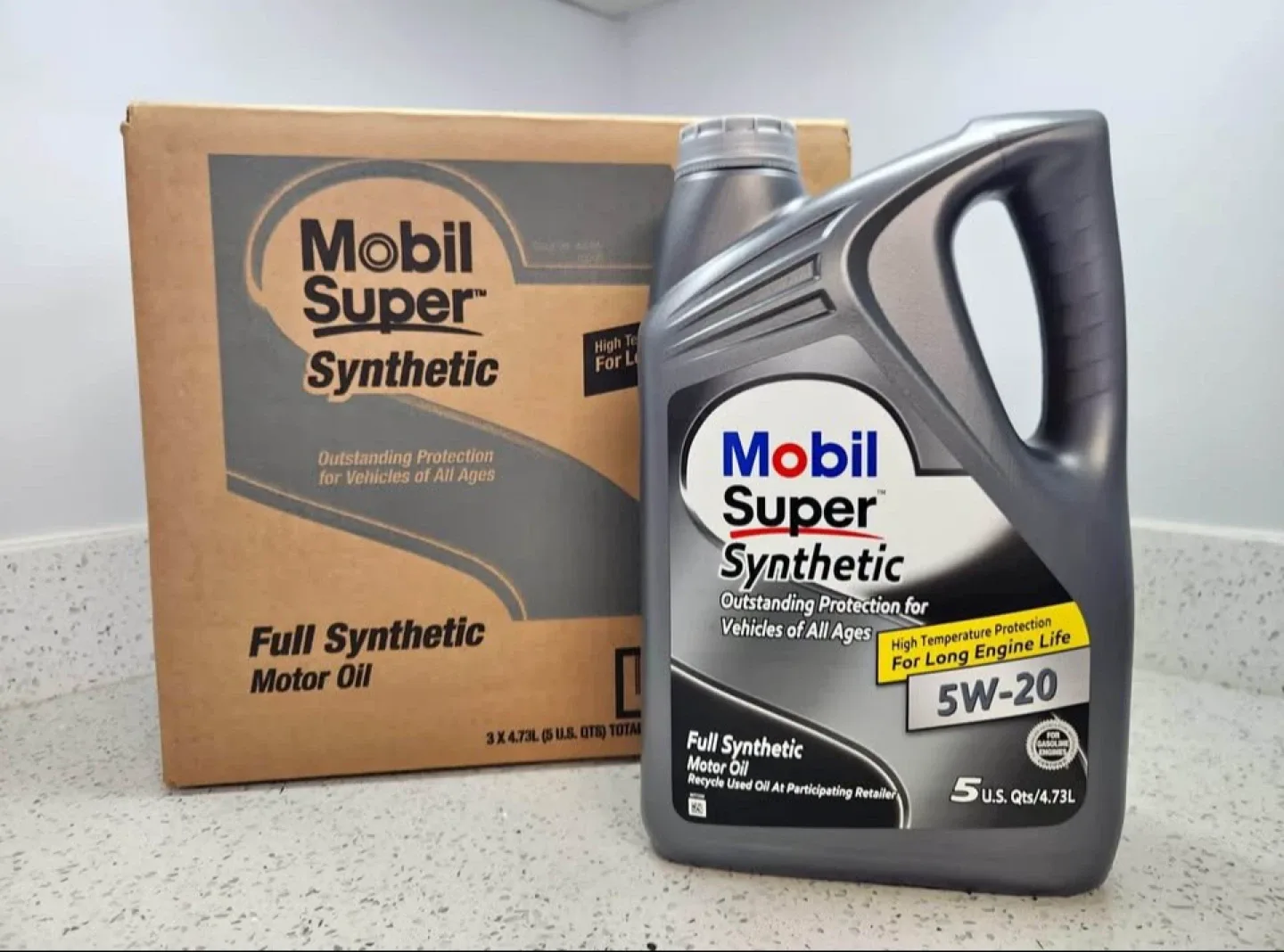 Mobil Super Synthetic 5W-20 Motor Oil