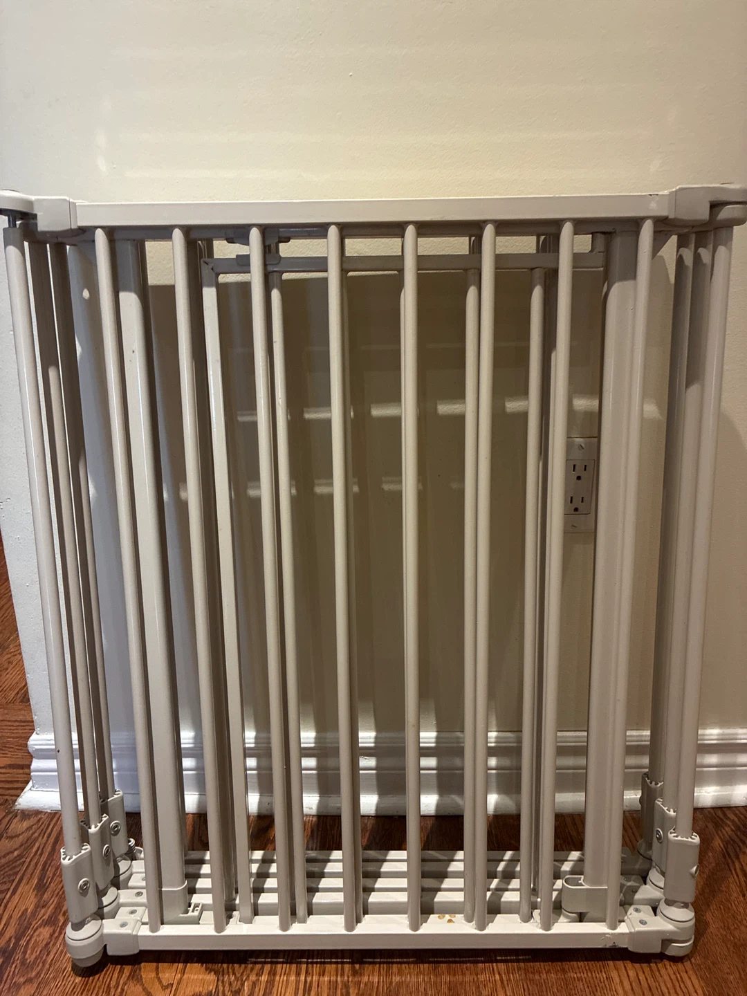 North States Superyard Indoor/Outdoor Playard