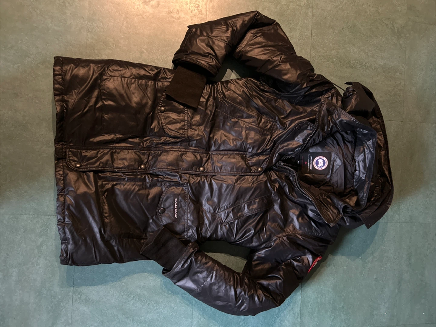 Canada Goose Jacket - Size M/M - photo 5