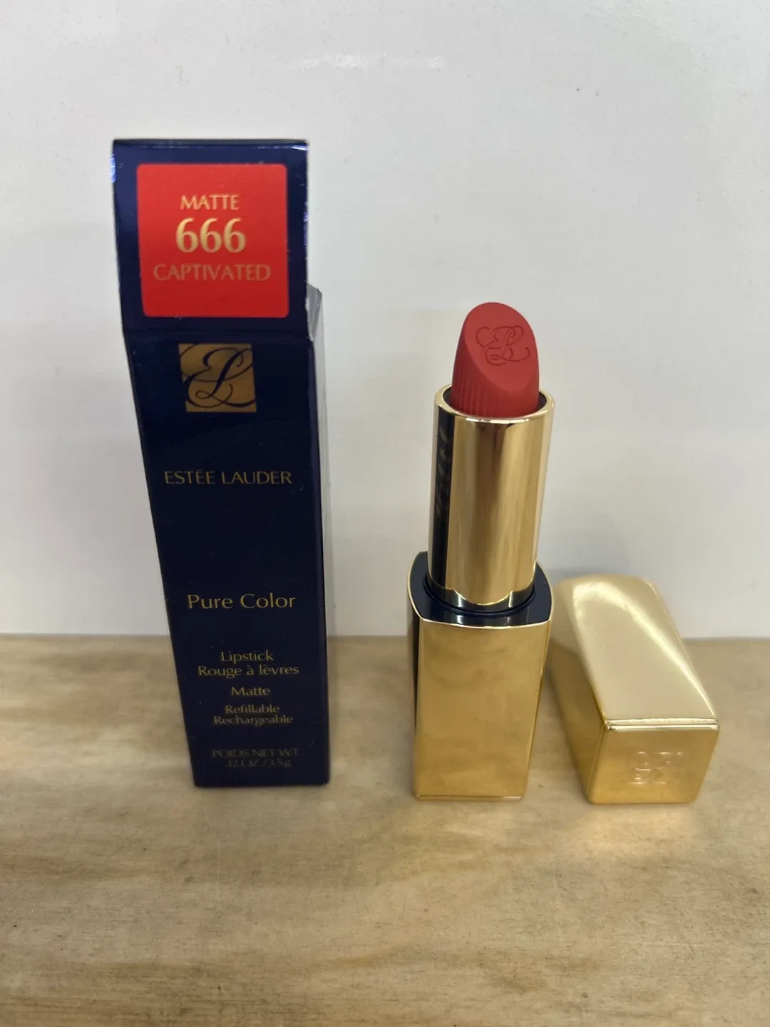 Estee Lauder Pure Color Matte Lipstick - 666 Captivated