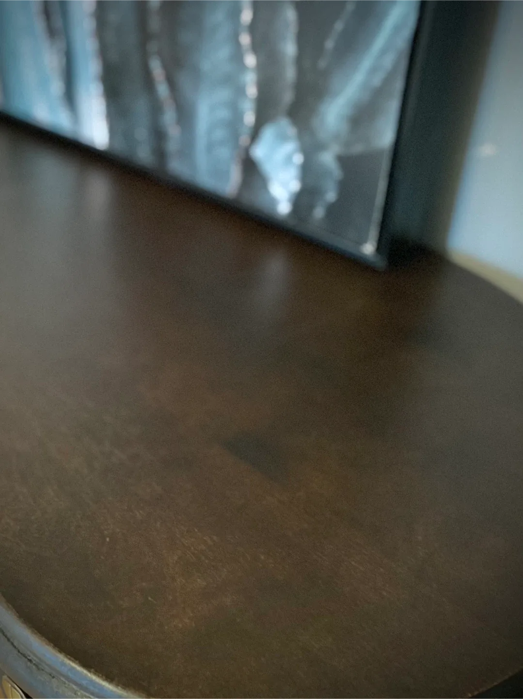 ✨ Refinished Bombay Desk – Espresso Top & Cast Iron Body ✨ image indicator(6)