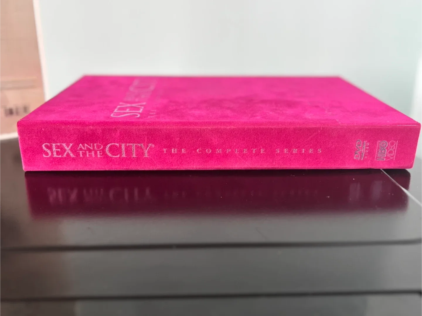 Sex and the City: The Complete Series DVD Set image indicator(2)
