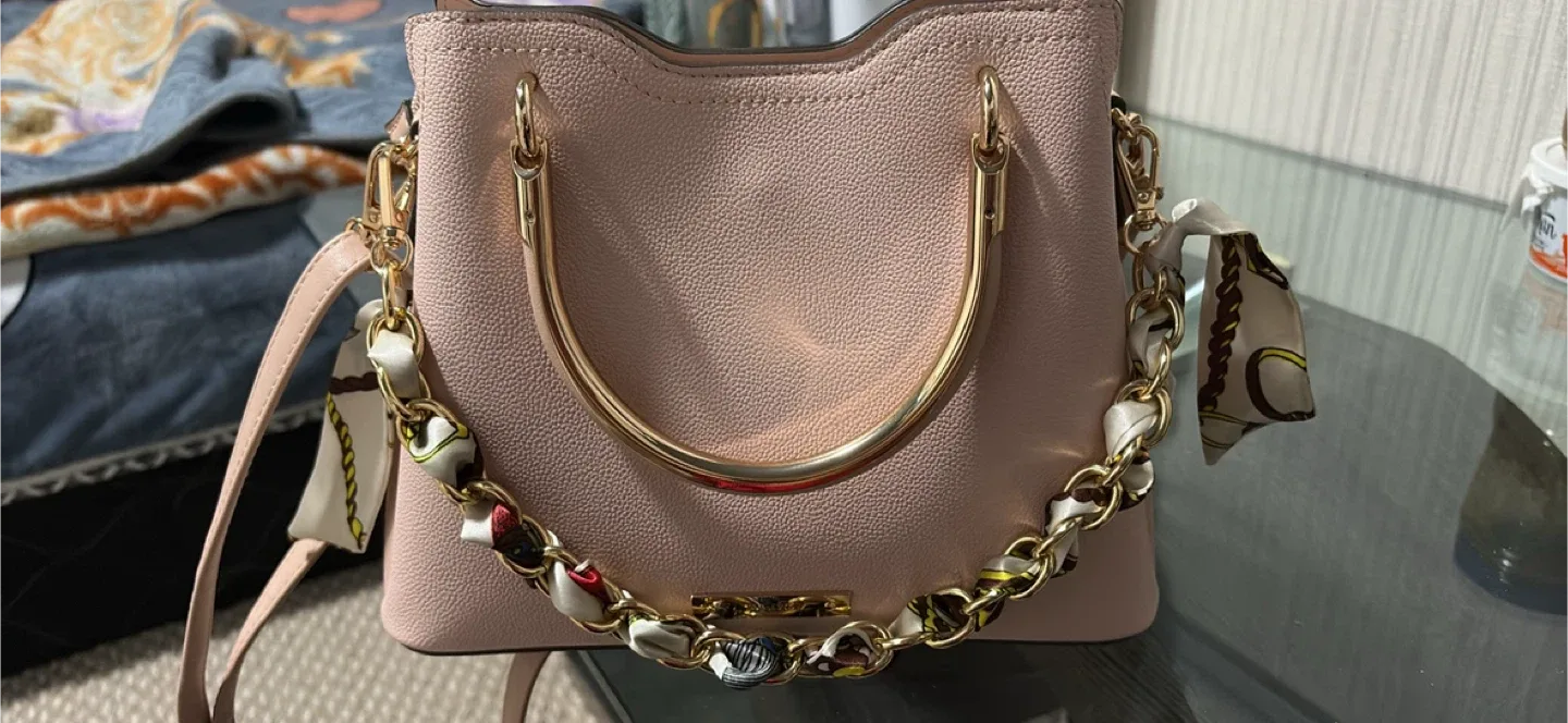 Pink Handbag with Gold Hardware image indicator(3)