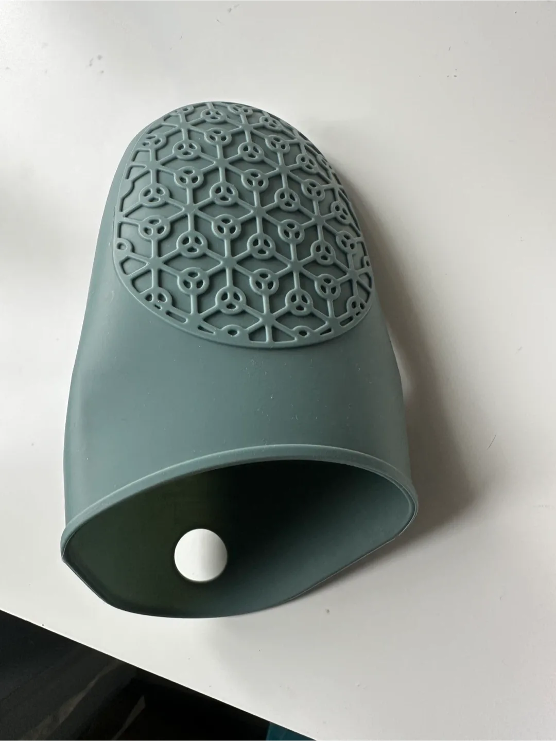 Silicone Oven Mitt - Teal - Ikea - $1 image indicator(2)